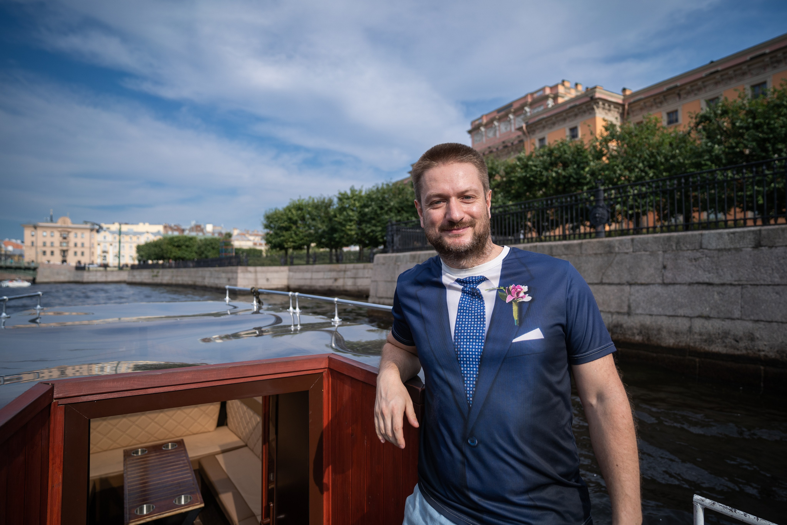 Прогулка на катере, тренинг, игры. Концертный и репортажный фотограф в Санкт-Петербурге Слава Пахомов