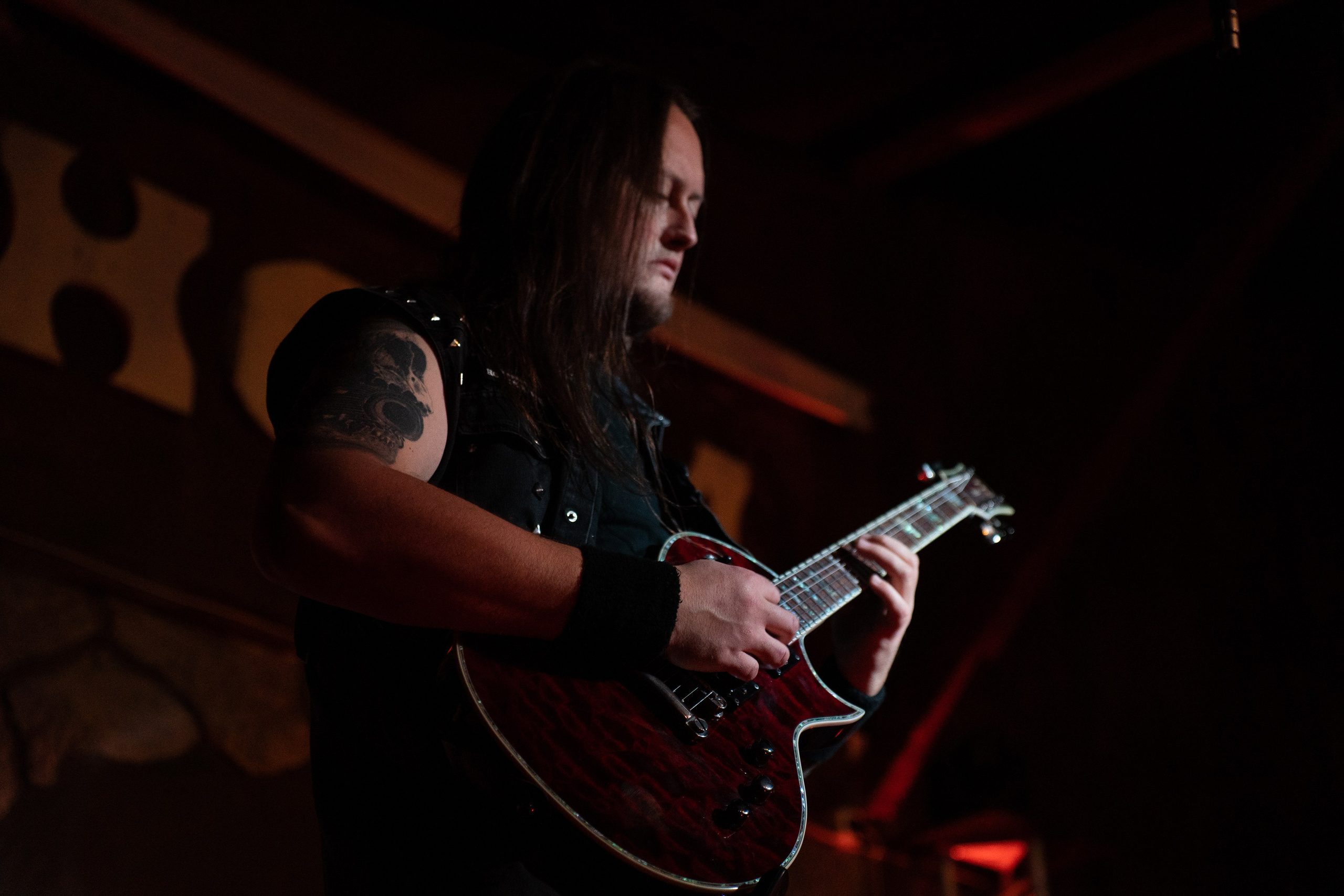 Ночь На Земле|Нора, Псков. Концертный и репортажный фотограф в Санкт-Петербурге Слава Пахомов