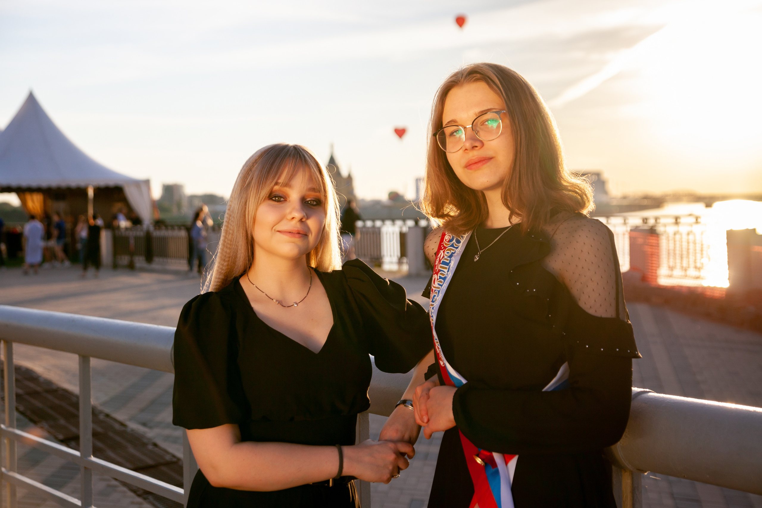 Групповой портрет в классе. Forteens Выпускные альбомы в Нижнем Новгороде