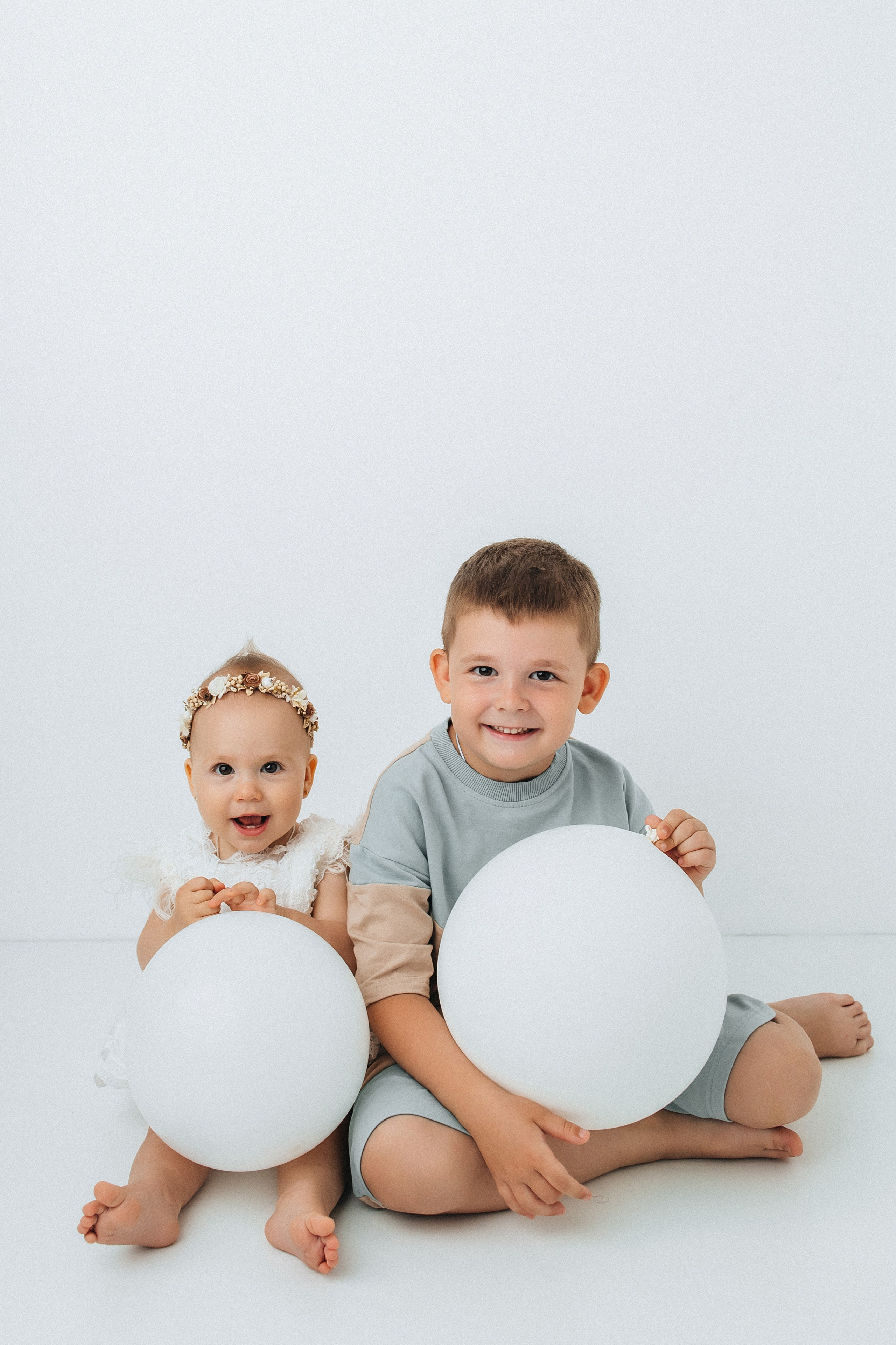 Годики в моей студии. Главная