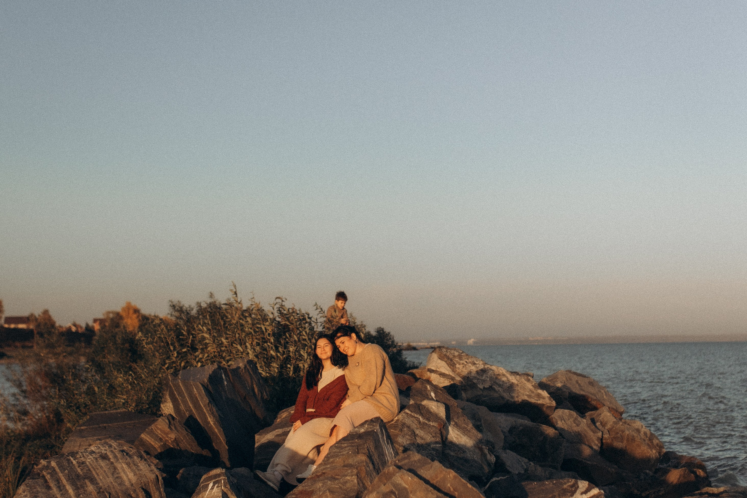 Юля, Милана, Тимур и Добби, осенняя история. Семейный фотограф lifestyle в Новосибирске Елена Шпилевая