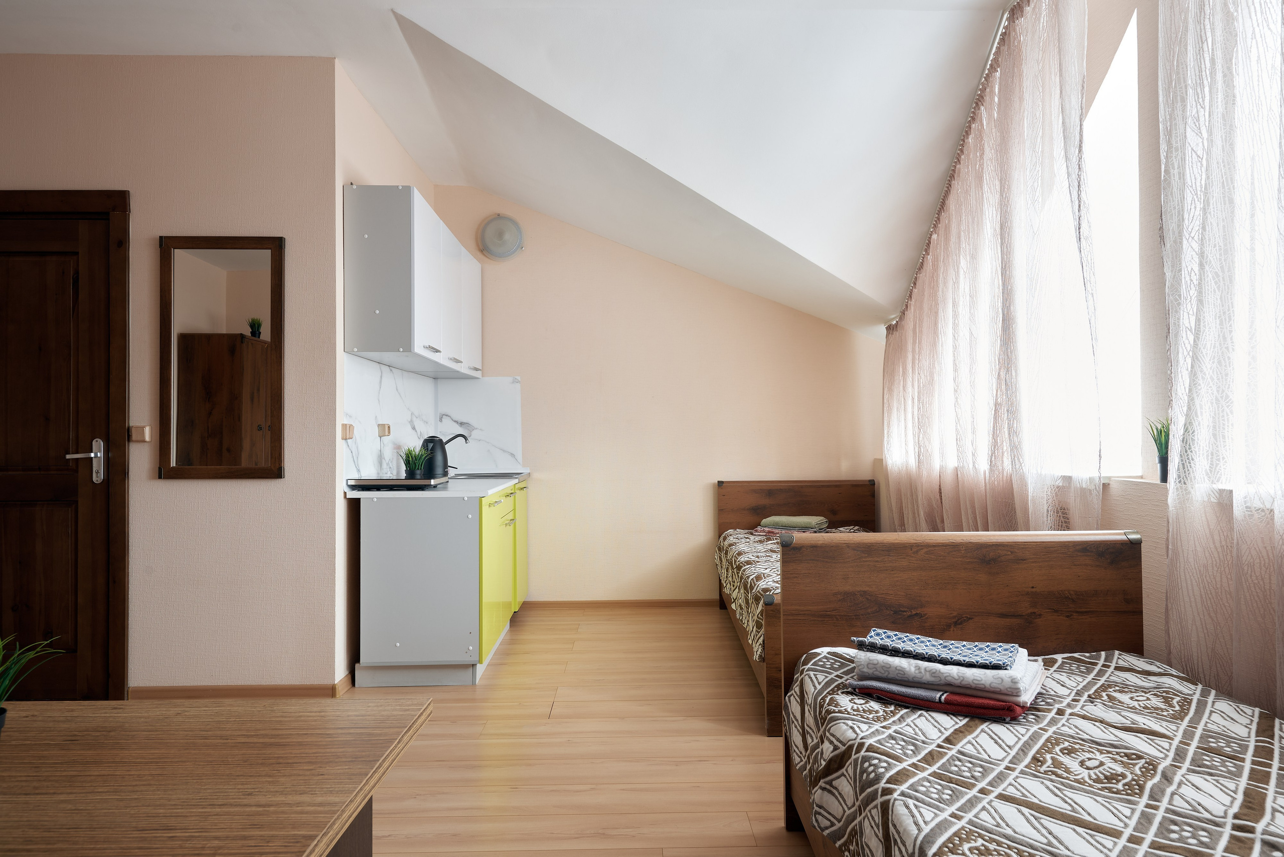 Апартаменты, Монблан, оз. Банное. Абросимов Лев интерьерный и архитектурный фотограф