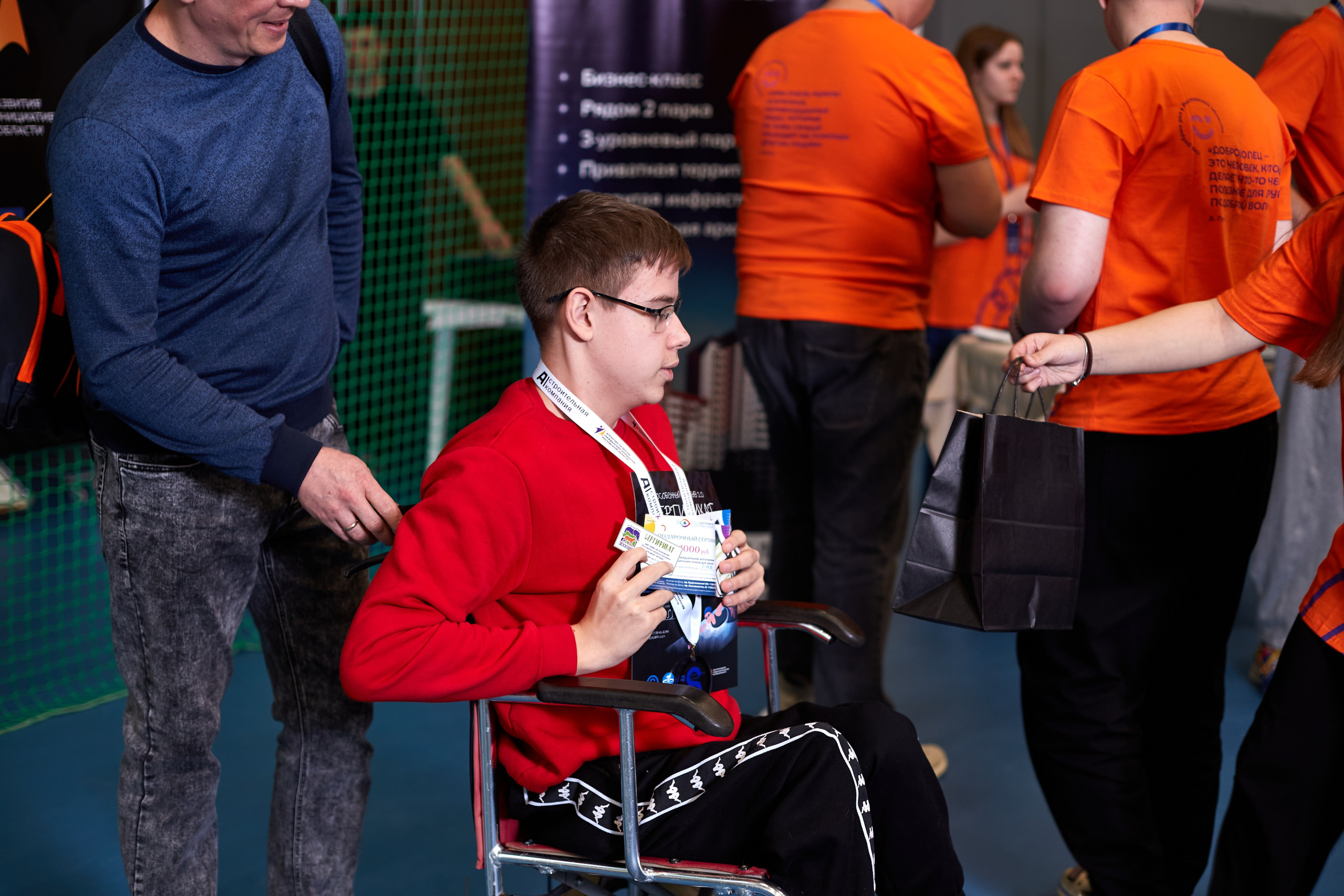 Особенный заплыв, Аксай, дворец спорта. Фотограф Зиновьев Михаил. Фотограф Зиновьев Михаил