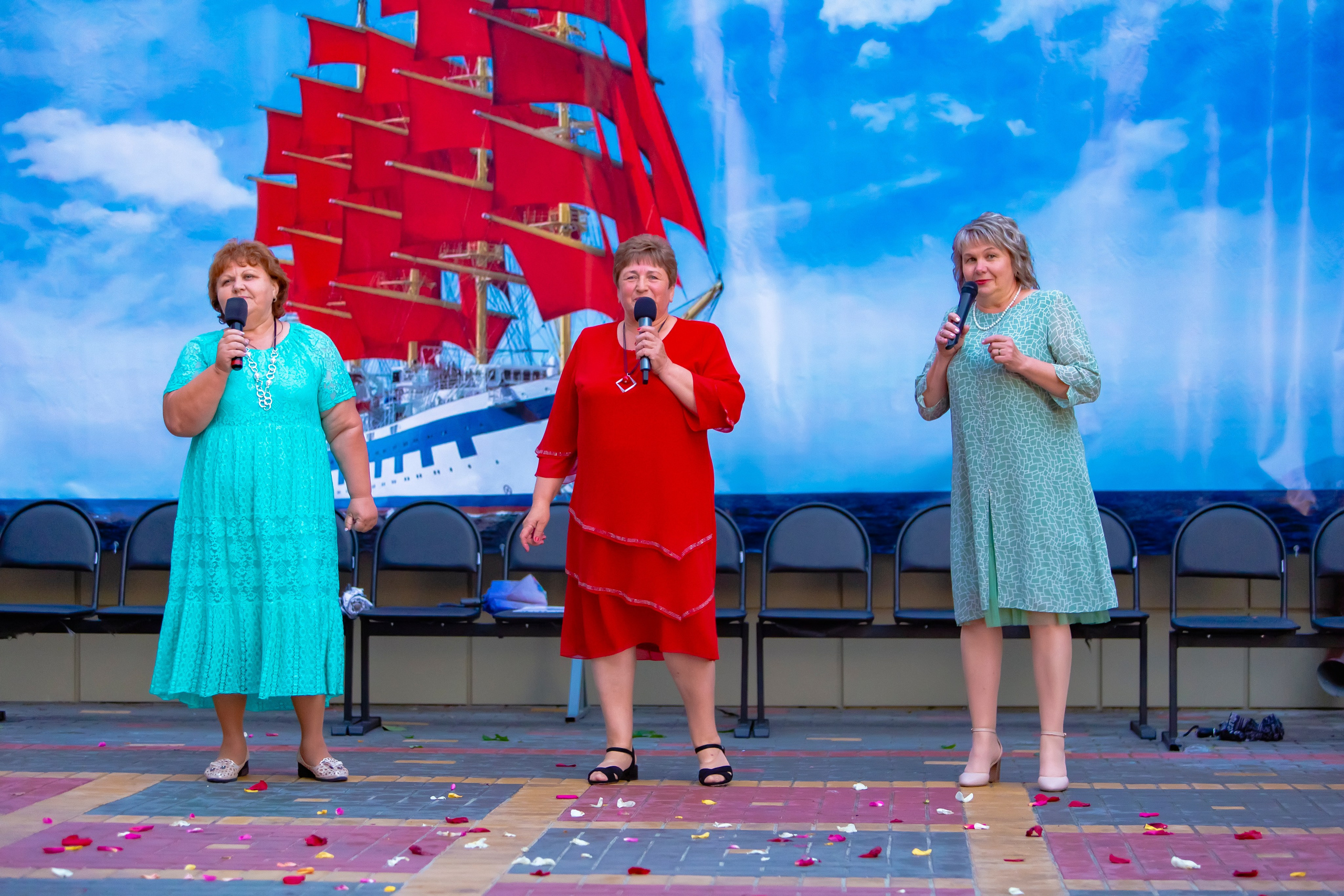 Выпускной вечер. Профессиональная съёмка и монтаж фото&видео в Курске и области