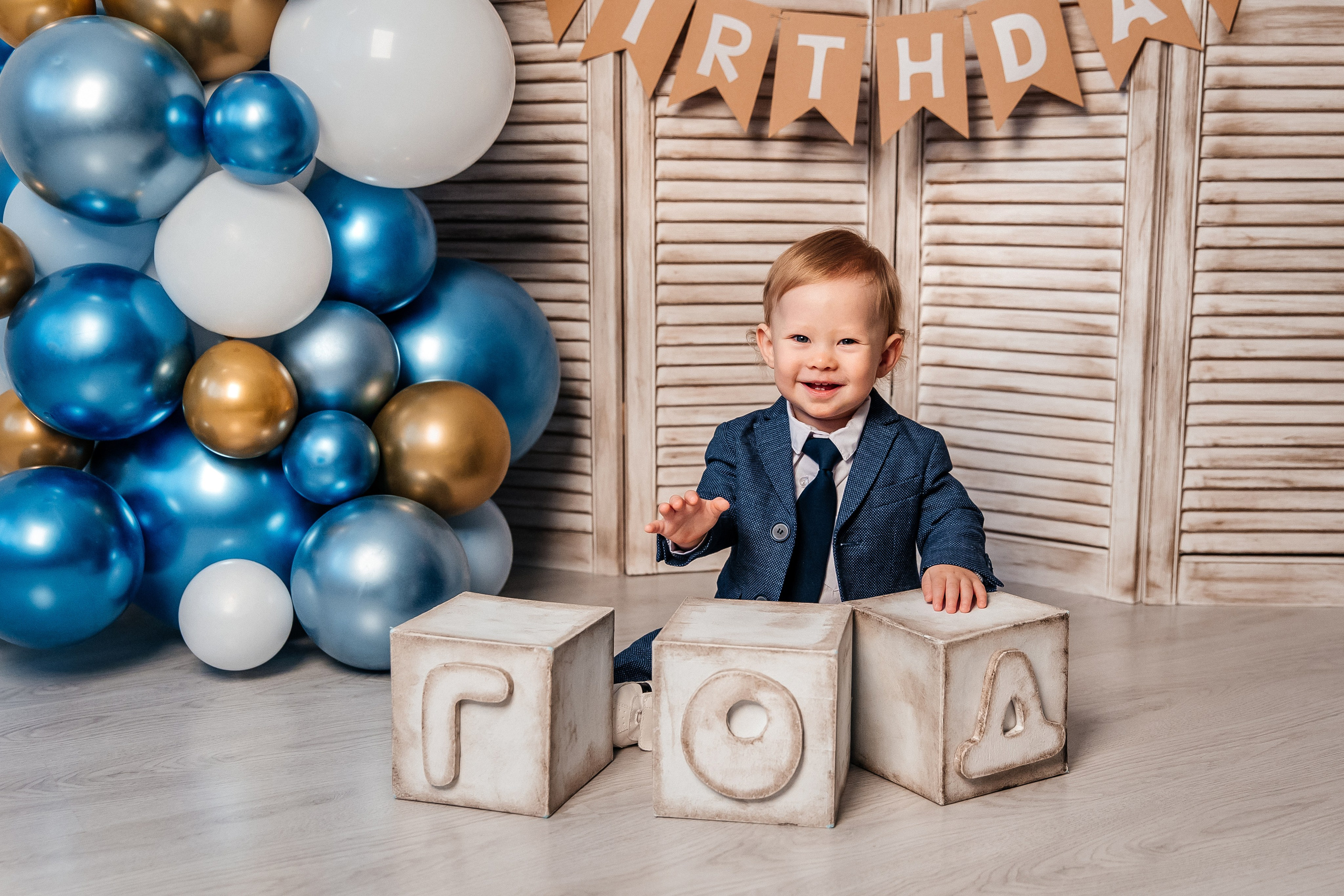 С шарами. Детский фотограф, выпускные альбомы в Нижнем Новгороде Бодягина Мария
