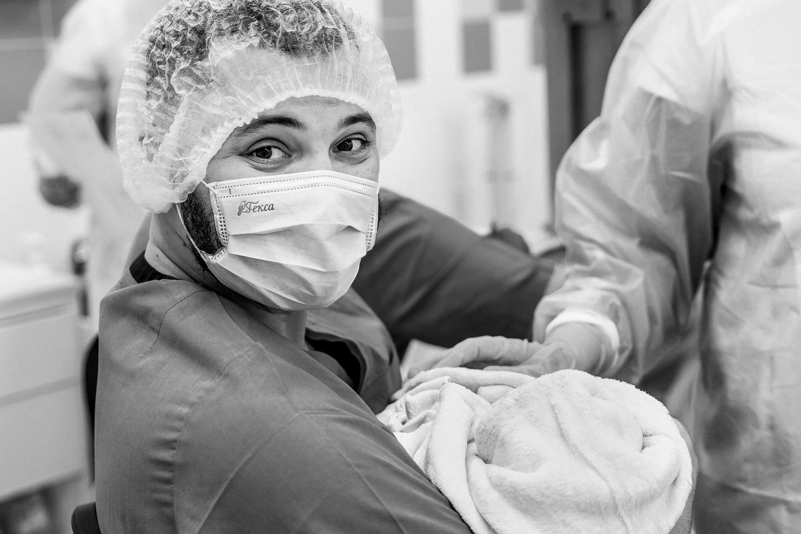 Рождение Варвары. Семейный и детский фотограф в Краснодаре. Фотограф новорожденных. Фотограф ньюборн. Фотограф родов Краснодар. Катя Угнивенко