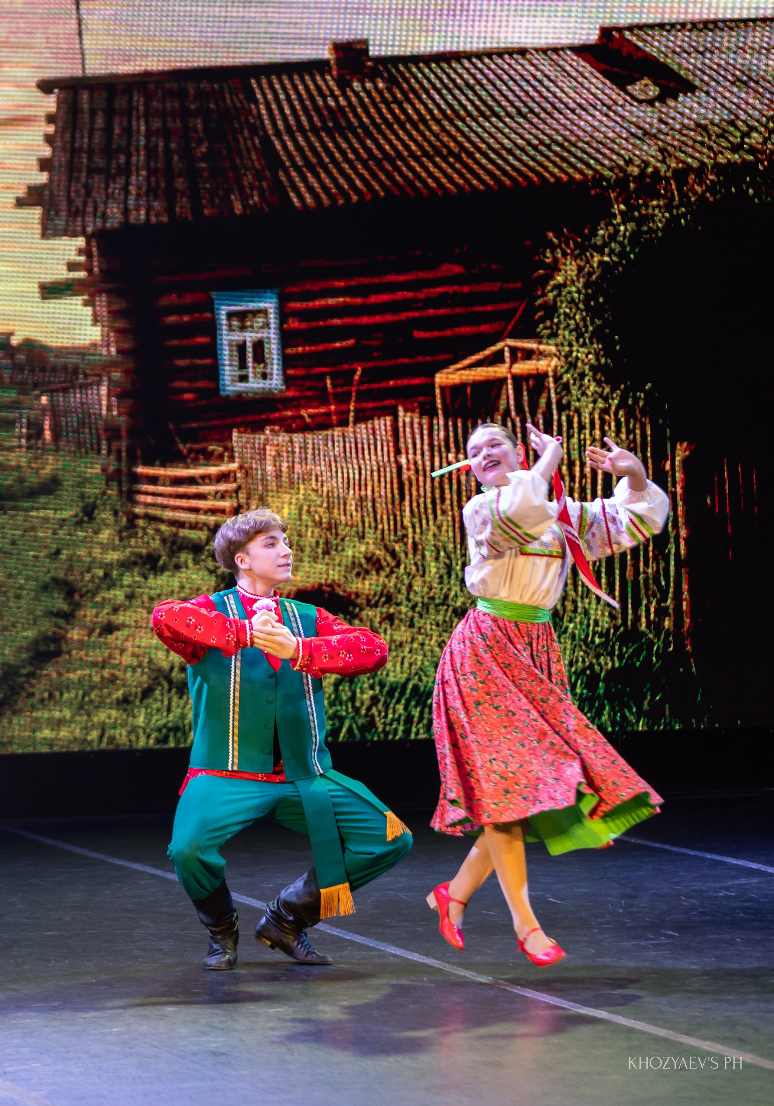 Отчетный концерт Образцового коллектива Ансамбля танца «Карамельки». Фотограф в Нижнем Новгороде, Дзержинске Олеся Хозяева