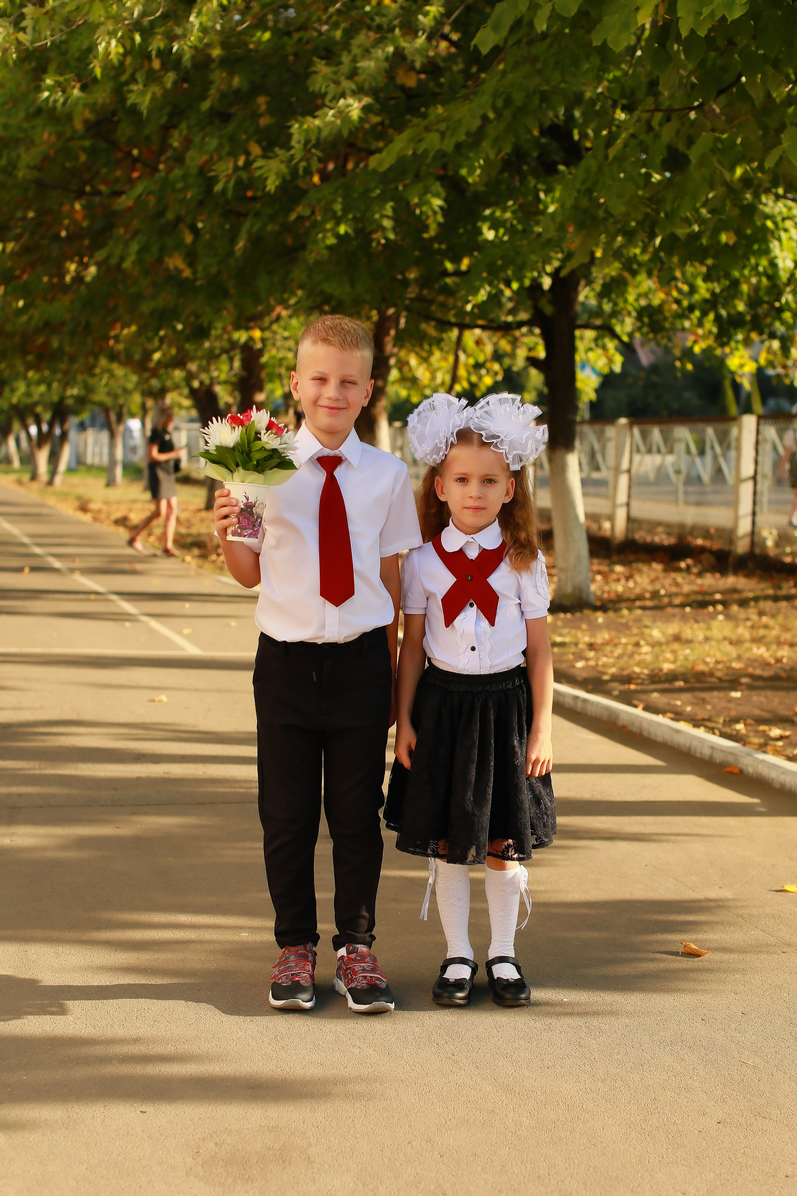 1 сентября (Школа 93). Детский семейный фотограф Краснодар