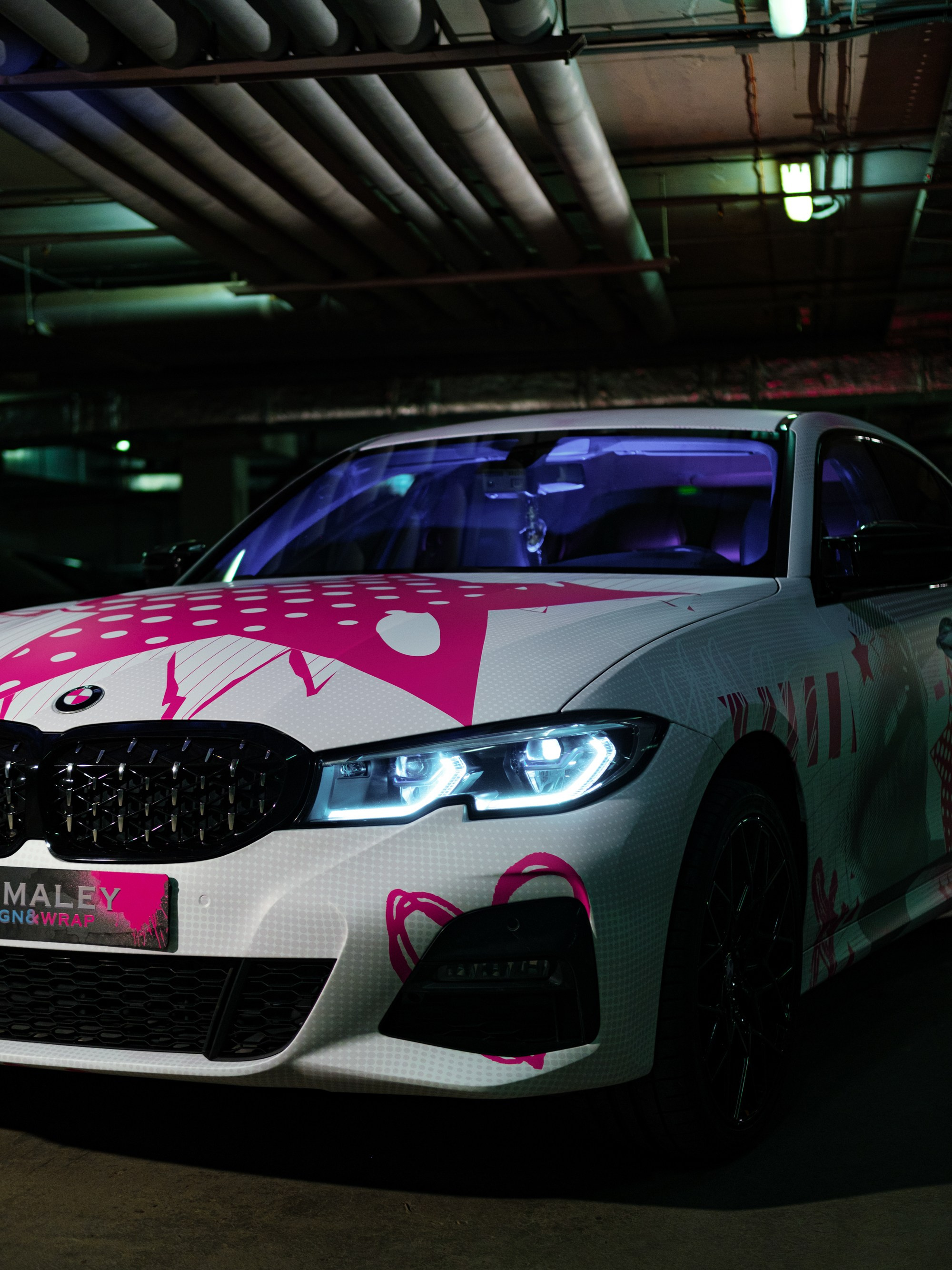 Винилография на BMW 3 G20. Студия дизайна и оклейки авто Barmaley Design