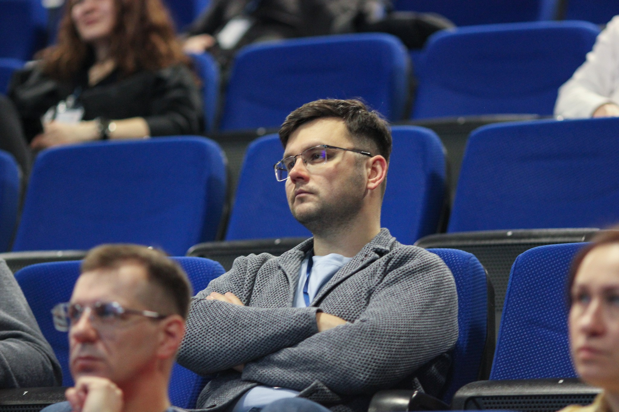 Конференция «ALL IN TOP CONF» 2026. Репортажный фотограф в Москве Екатерина Ремезова