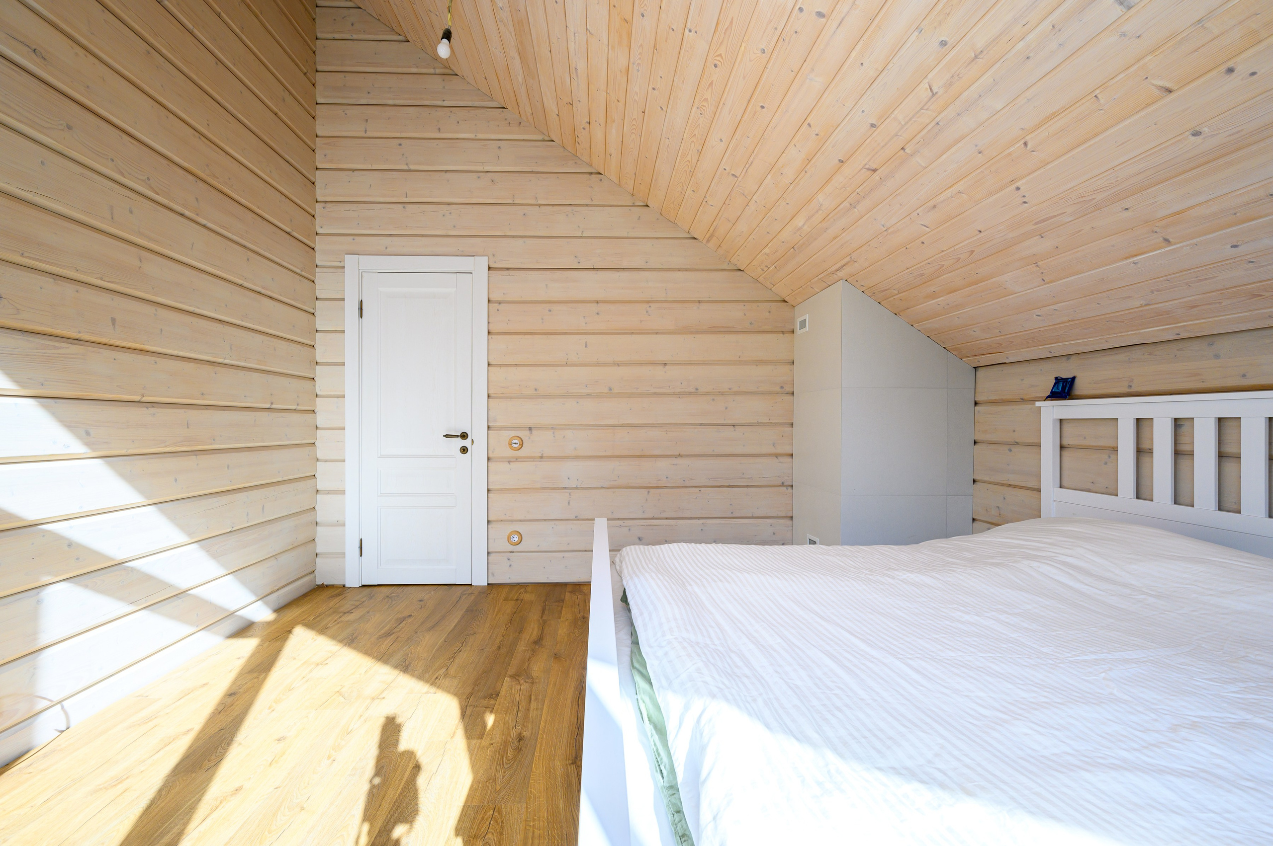 Дом на продажу в Ленинградской области. Интерьерный фотограф. Фото- видеосъемка недвижимости Санкт-Петербург