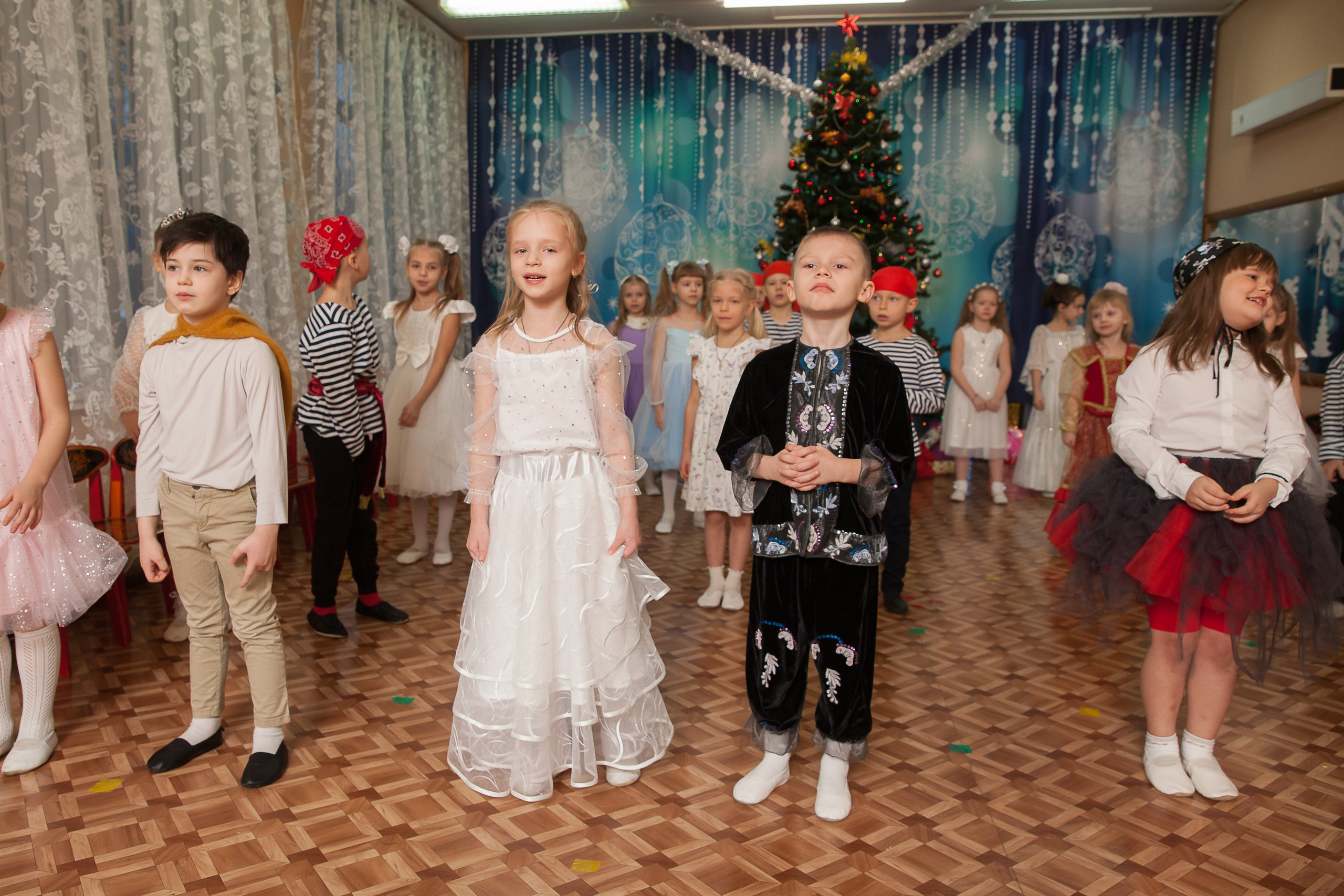 Новый Год 1508. Выпускные альбомы Москва. Фотограф Шукурова Кристина