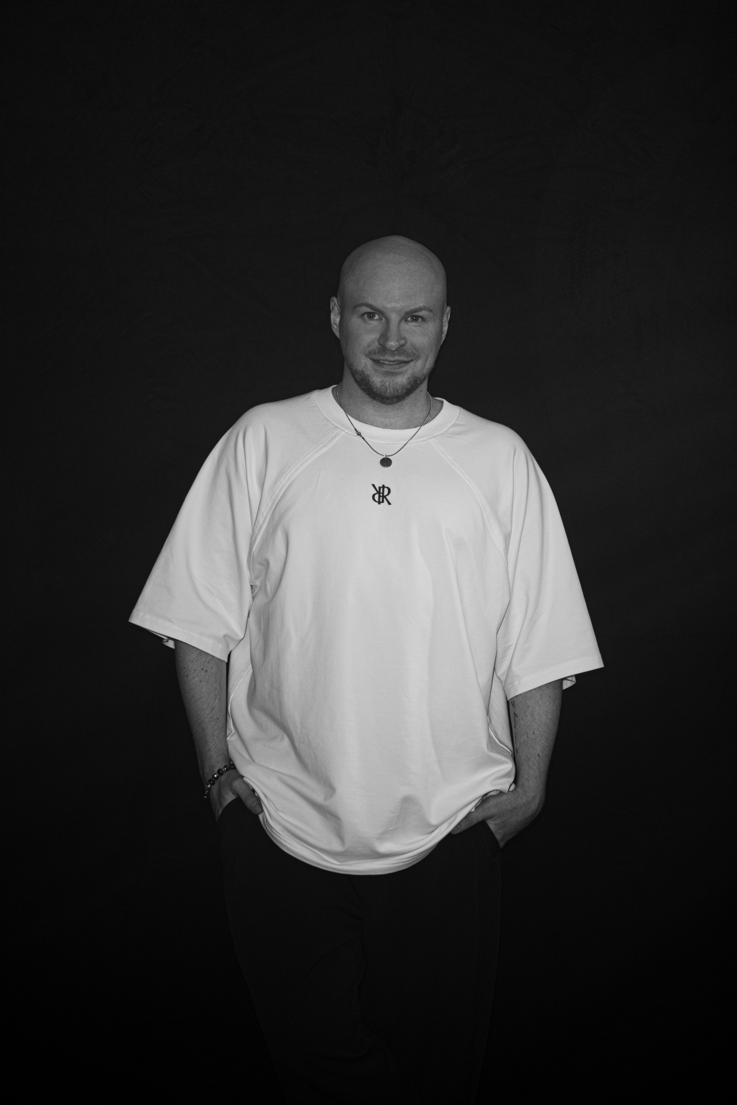 MORE AMORE EVENT HALL — BIRTHDAY`25. Свадебный фотограф Екатеринбург/Челябинск — Любовь Волохова