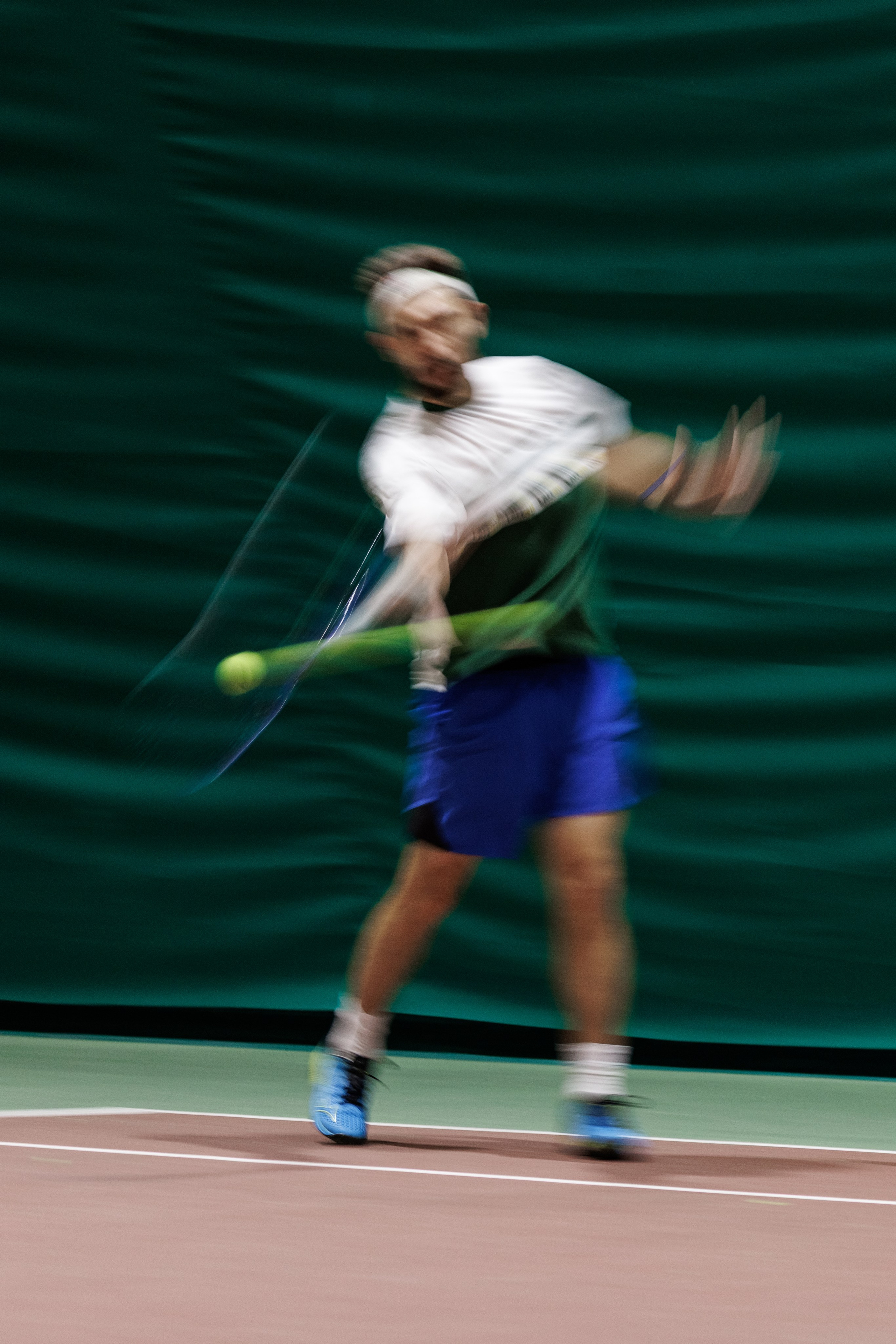Фото с турнира ALT Tennis за Кубок WINLINE в Пироговском. Спортивный фотограф Алексей Соломин
