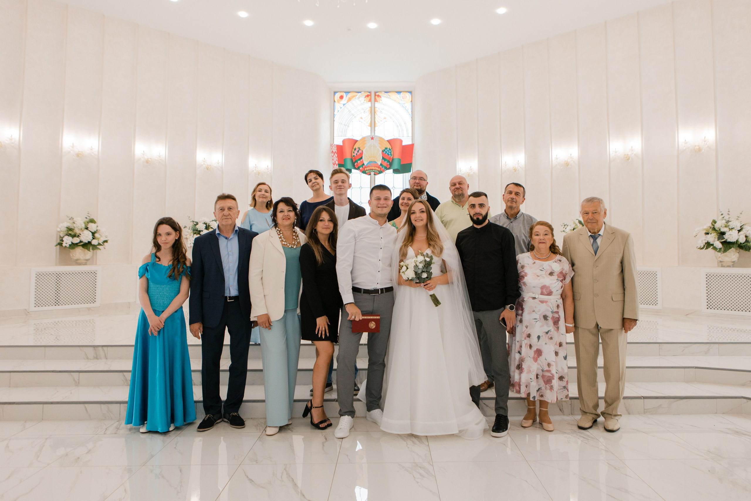 Отдел ЗАГС Администрации Фрунзенского района. Видеосъемка и фотосъемка свадеб. Фотограф и оператор на свадьбу. Видеосъемка подкастов, собственная видео-фотостудии. Предметная фотосъемка