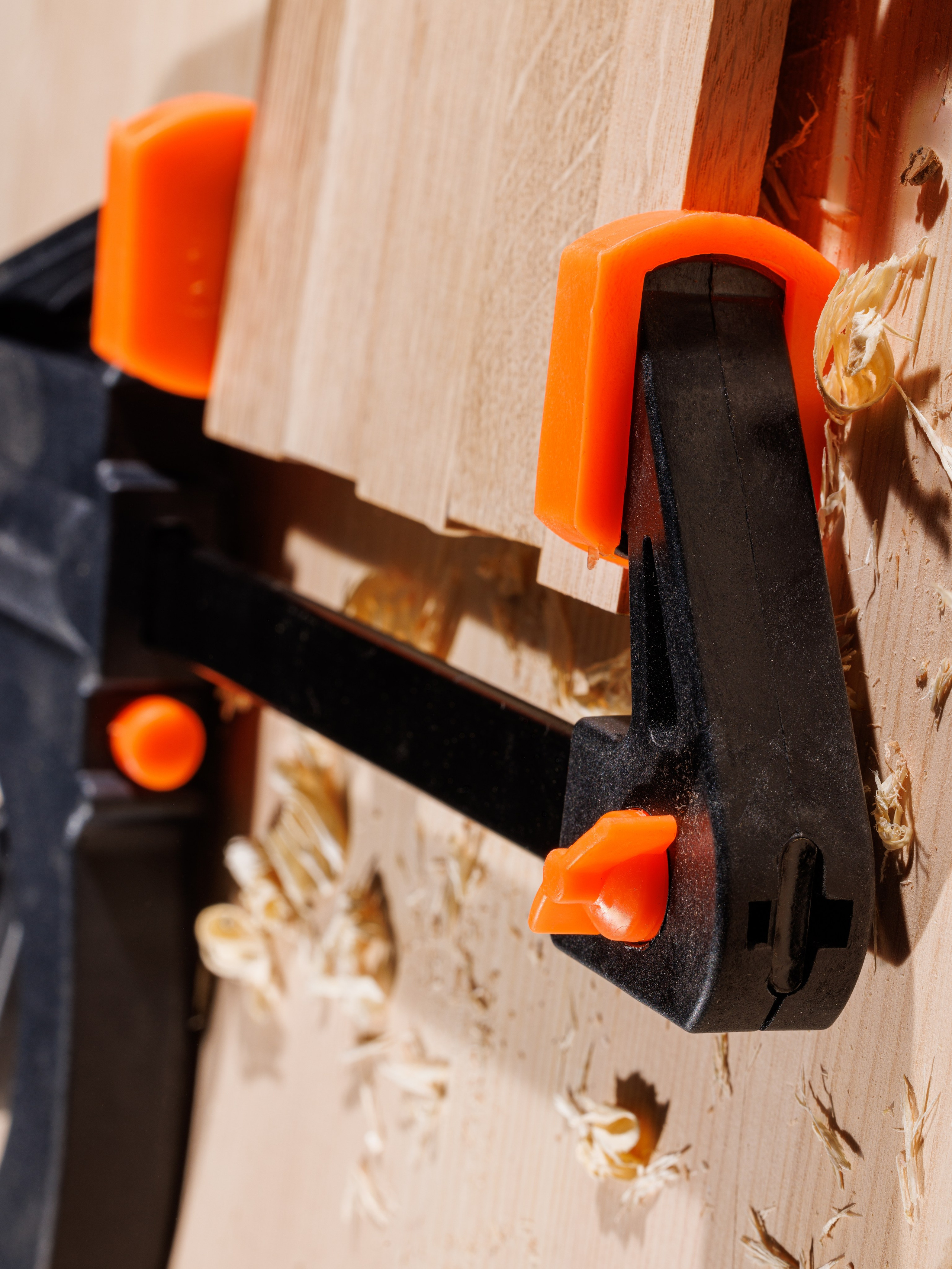 Струбцины в мастерской. Сергей Шестов фотограф из Нижнего Новгорода