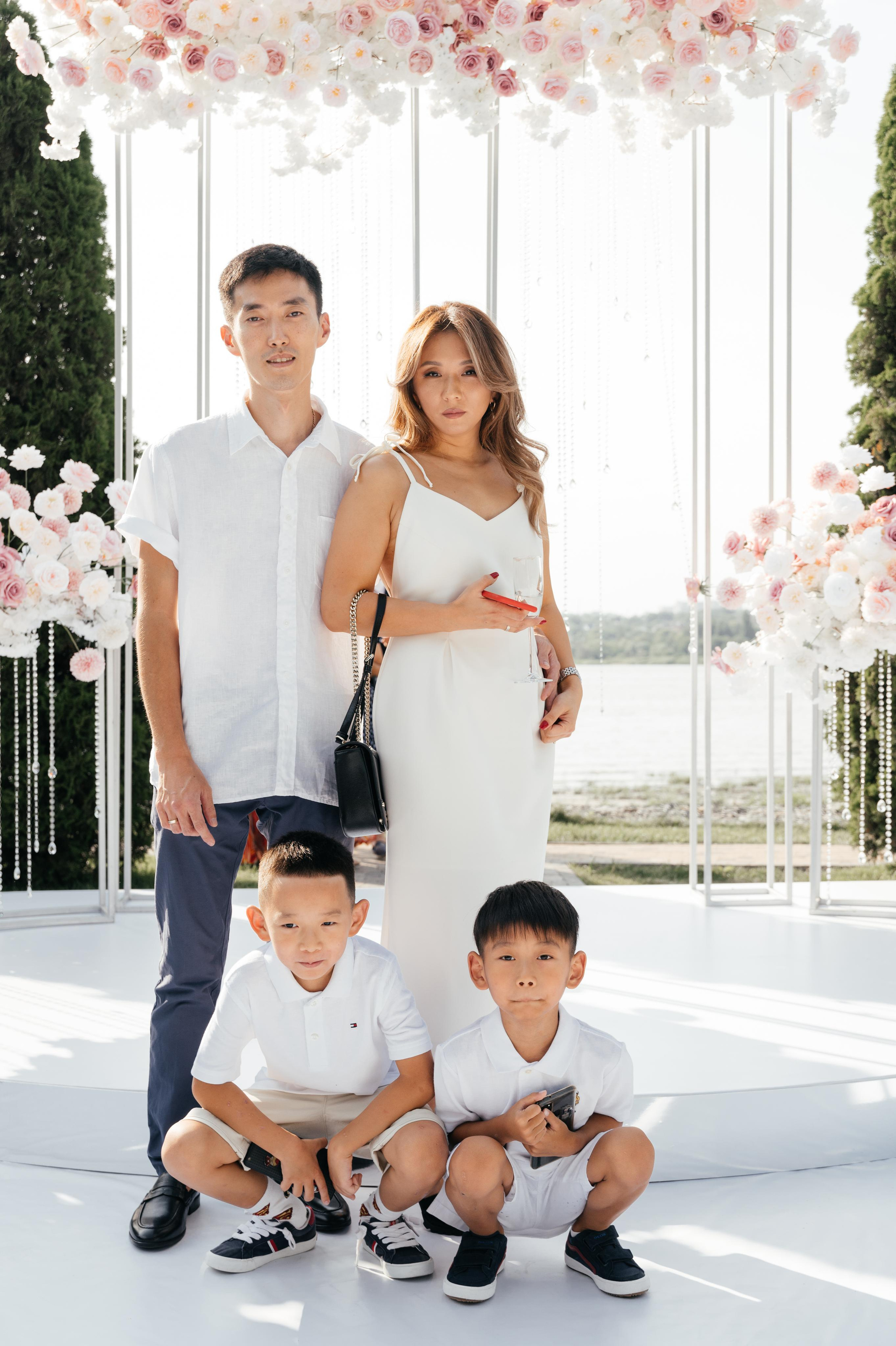 Wedding and family photographer in Dubai Vasilii Albul