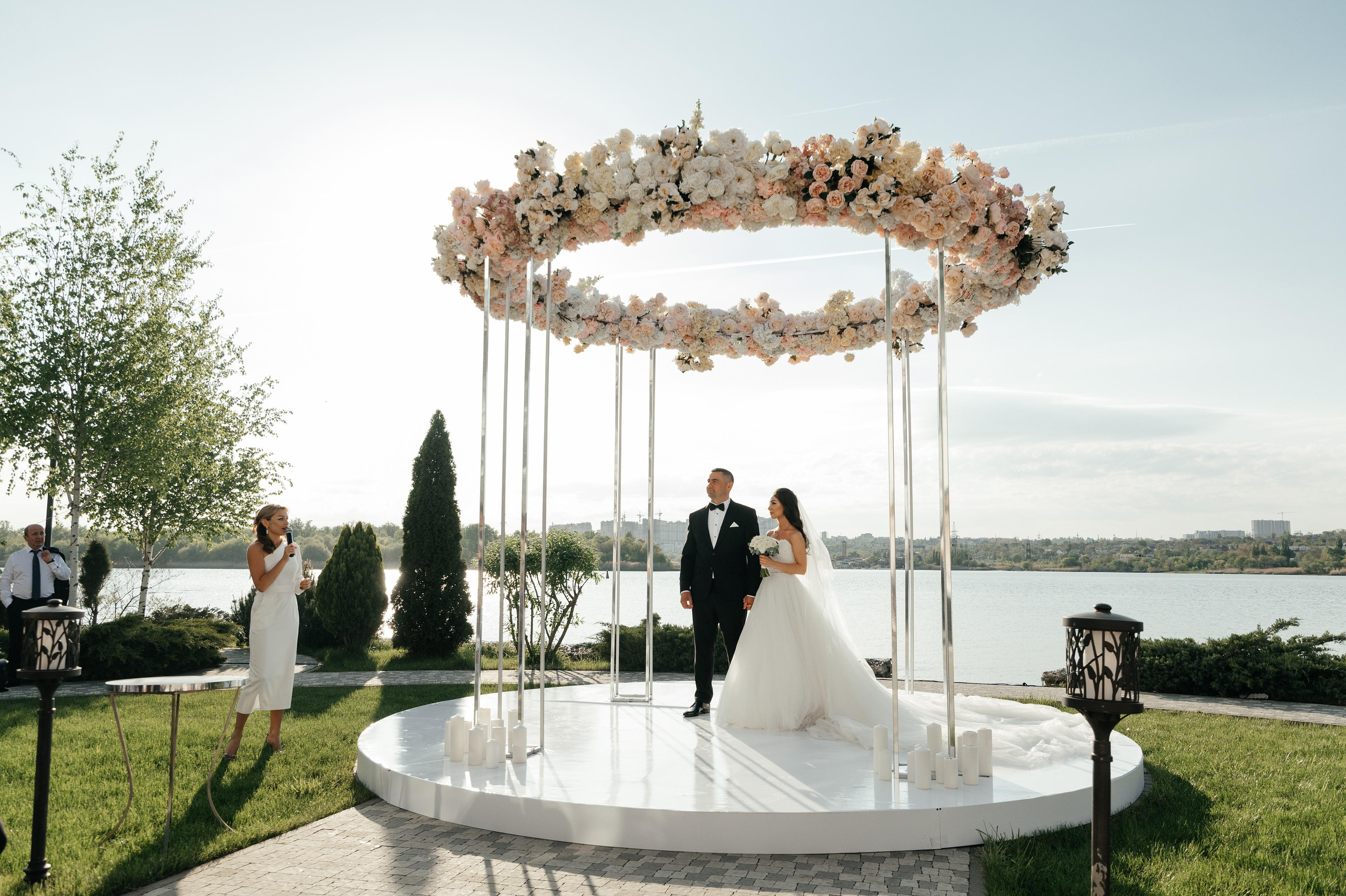 Wedding and family photographer in Dubai Vasilii Albul