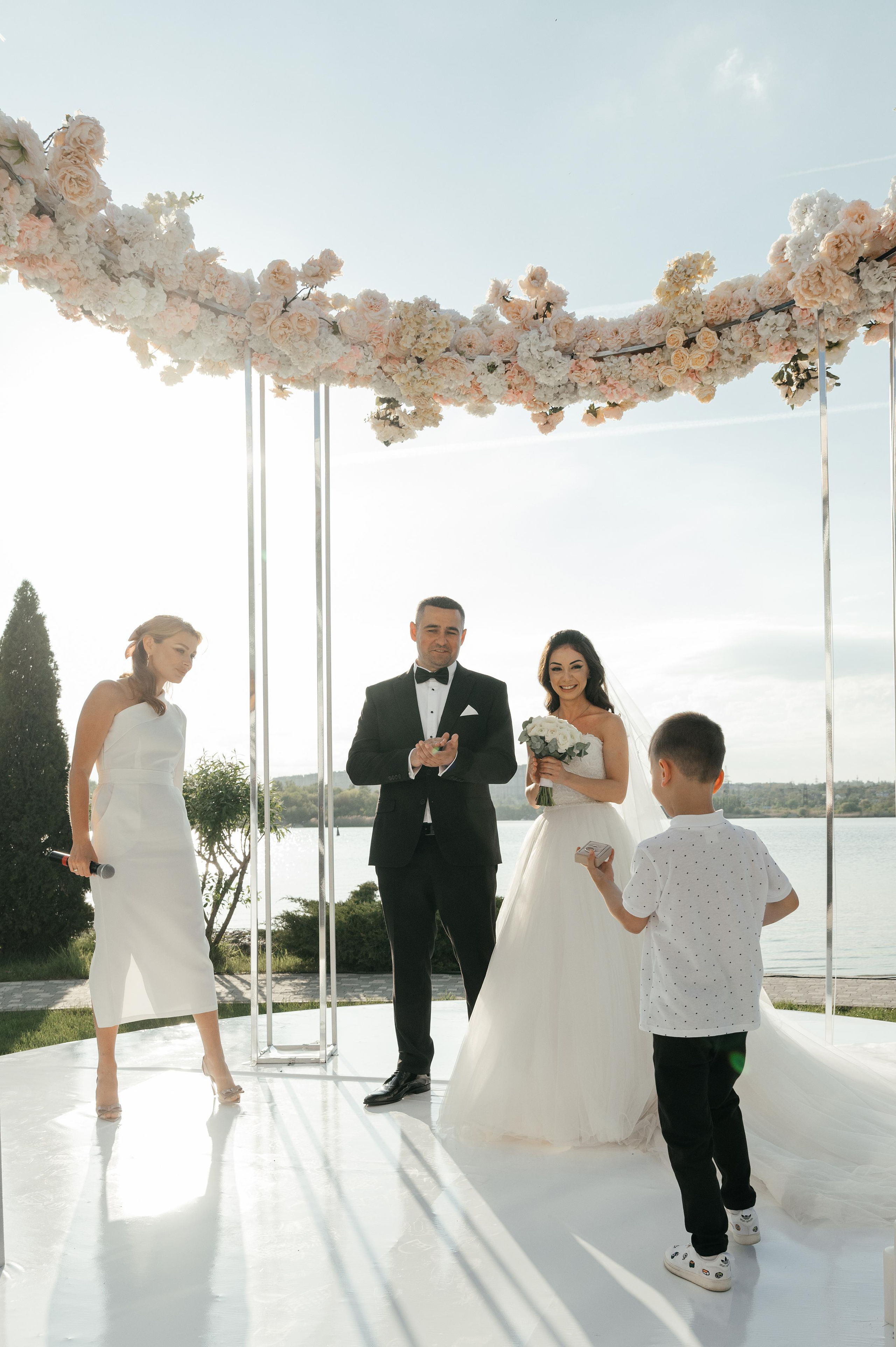 Wedding and family photographer in Dubai Vasilii Albul