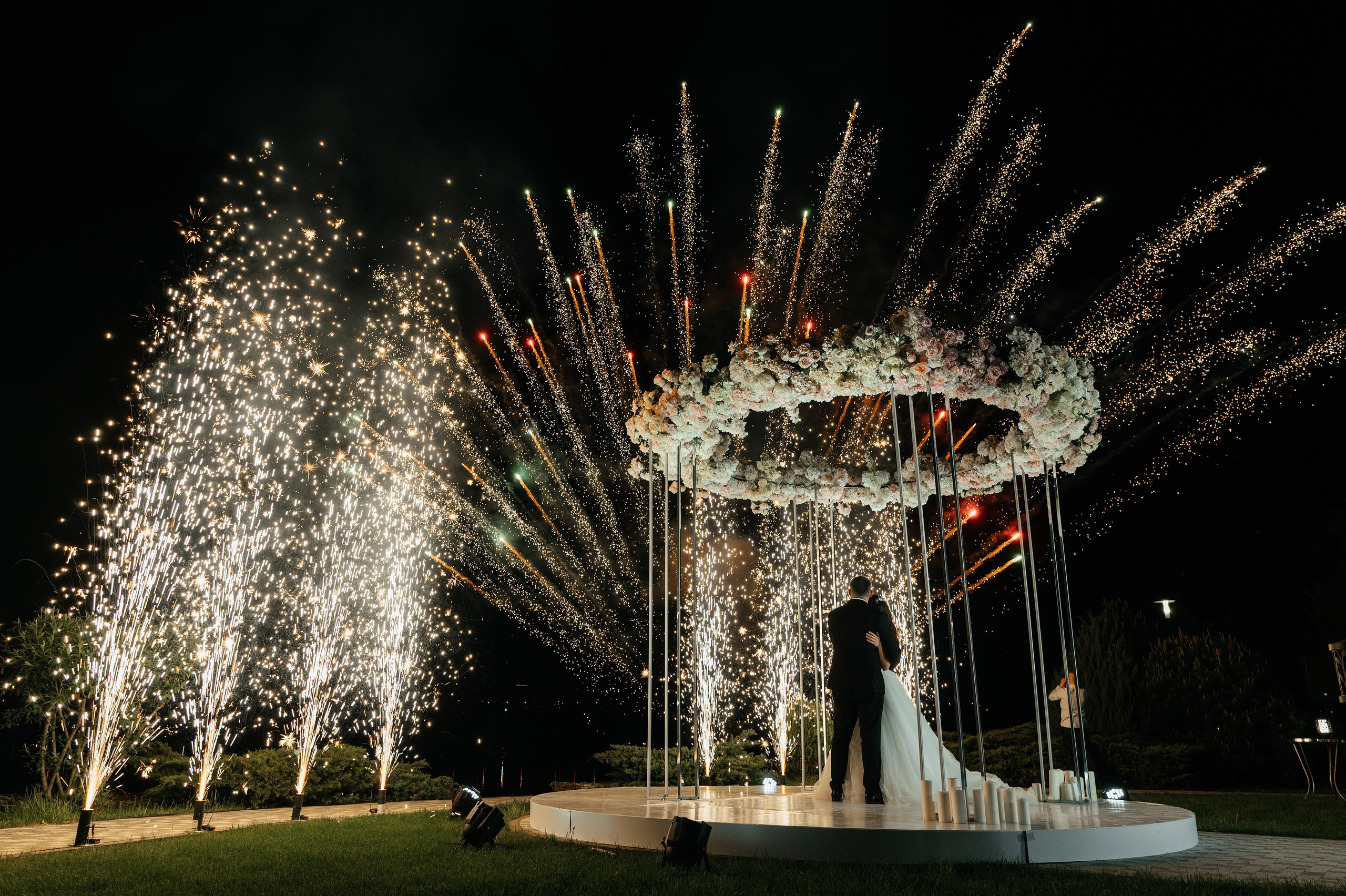 Wedding and family photographer in Dubai Vasilii Albul