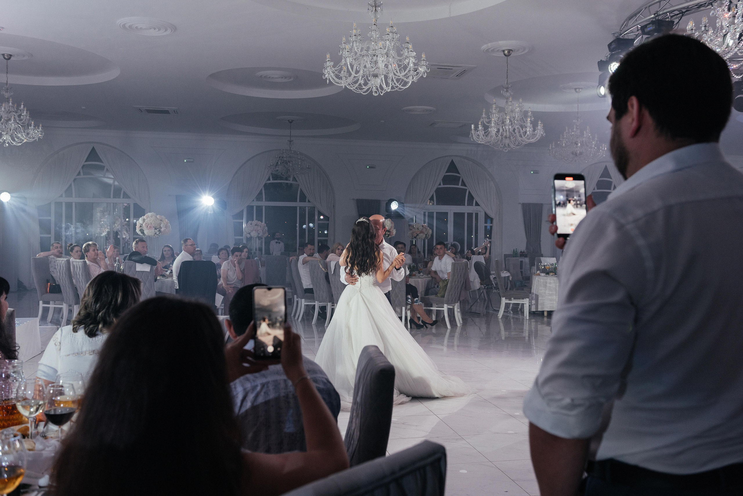 Wedding and family photographer in Dubai Vasilii Albul
