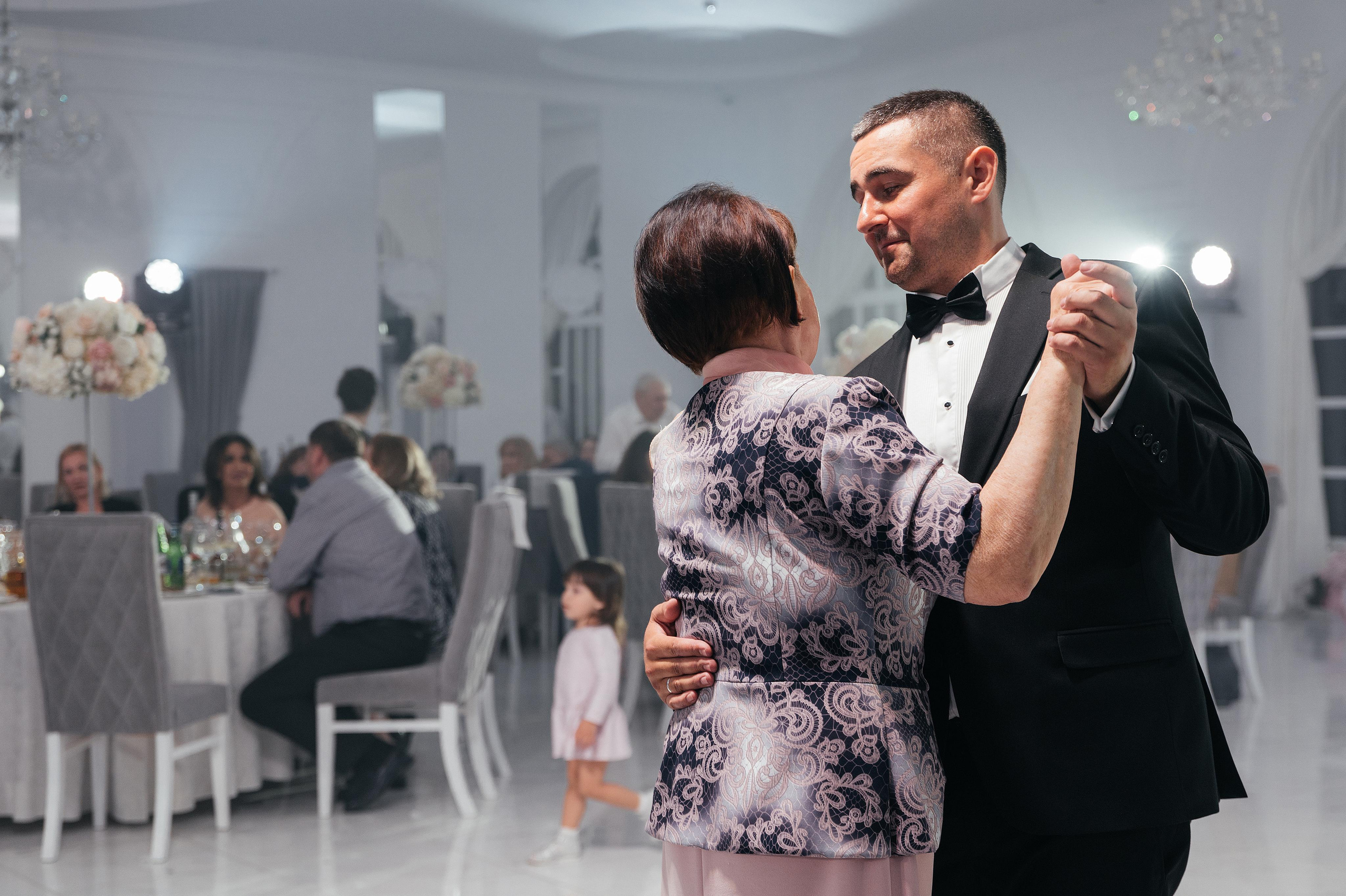 Wedding and family photographer in Dubai Vasilii Albul