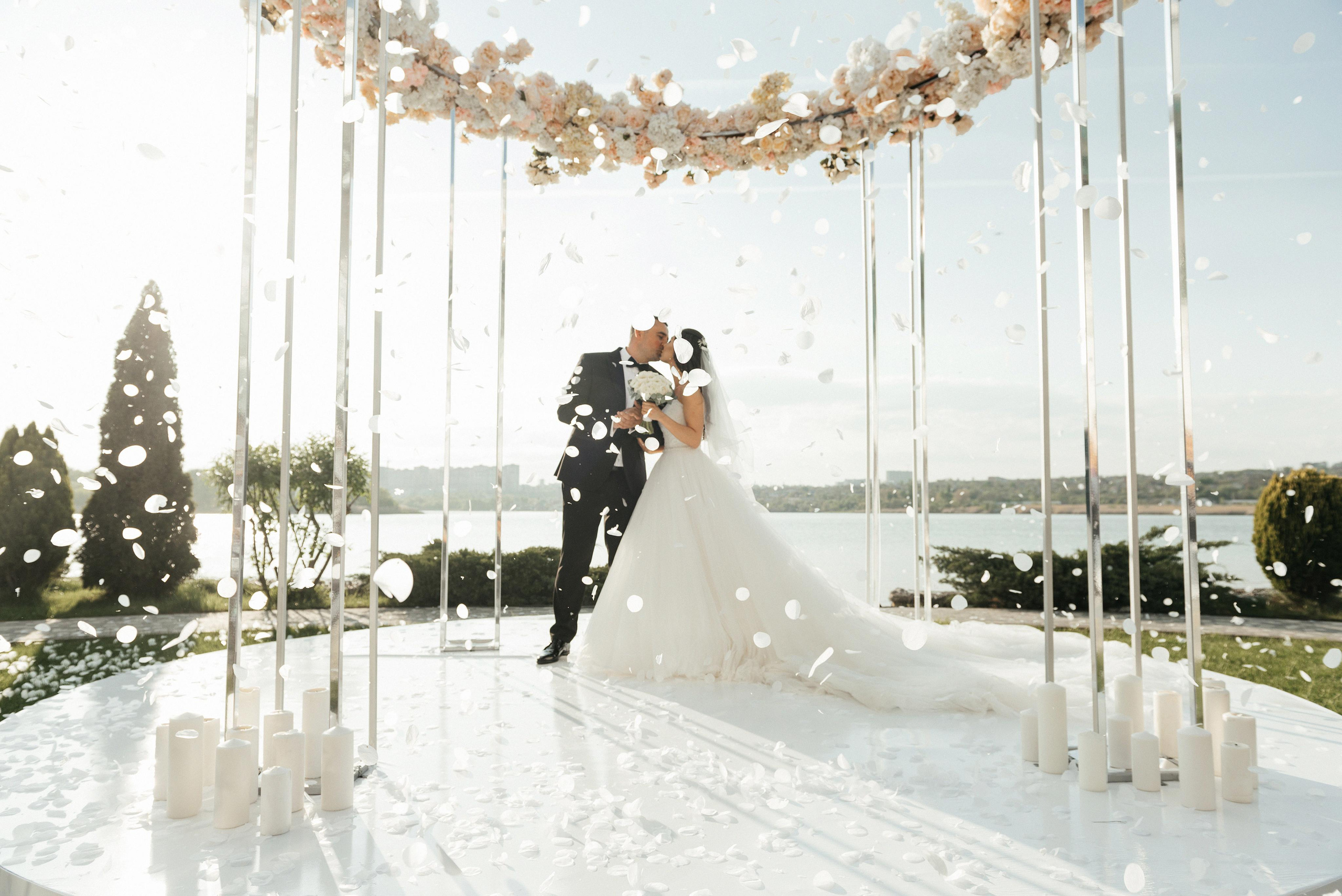 Wedding and family photographer in Dubai Vasilii Albul