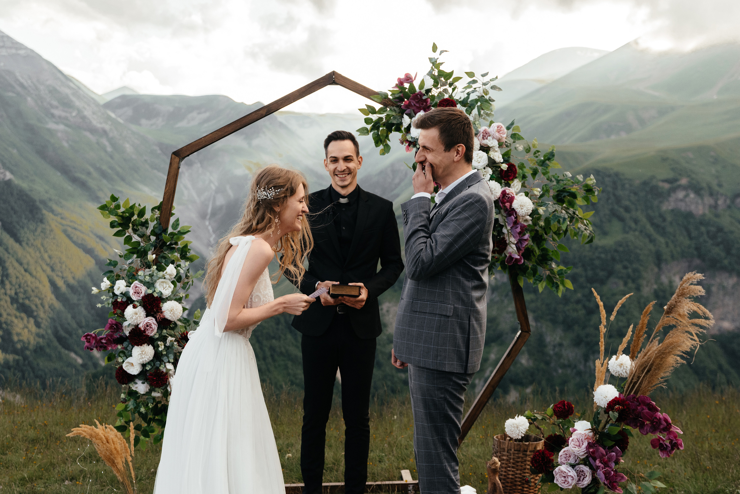 Wedding and family photographer in Dubai Vasilii Albul