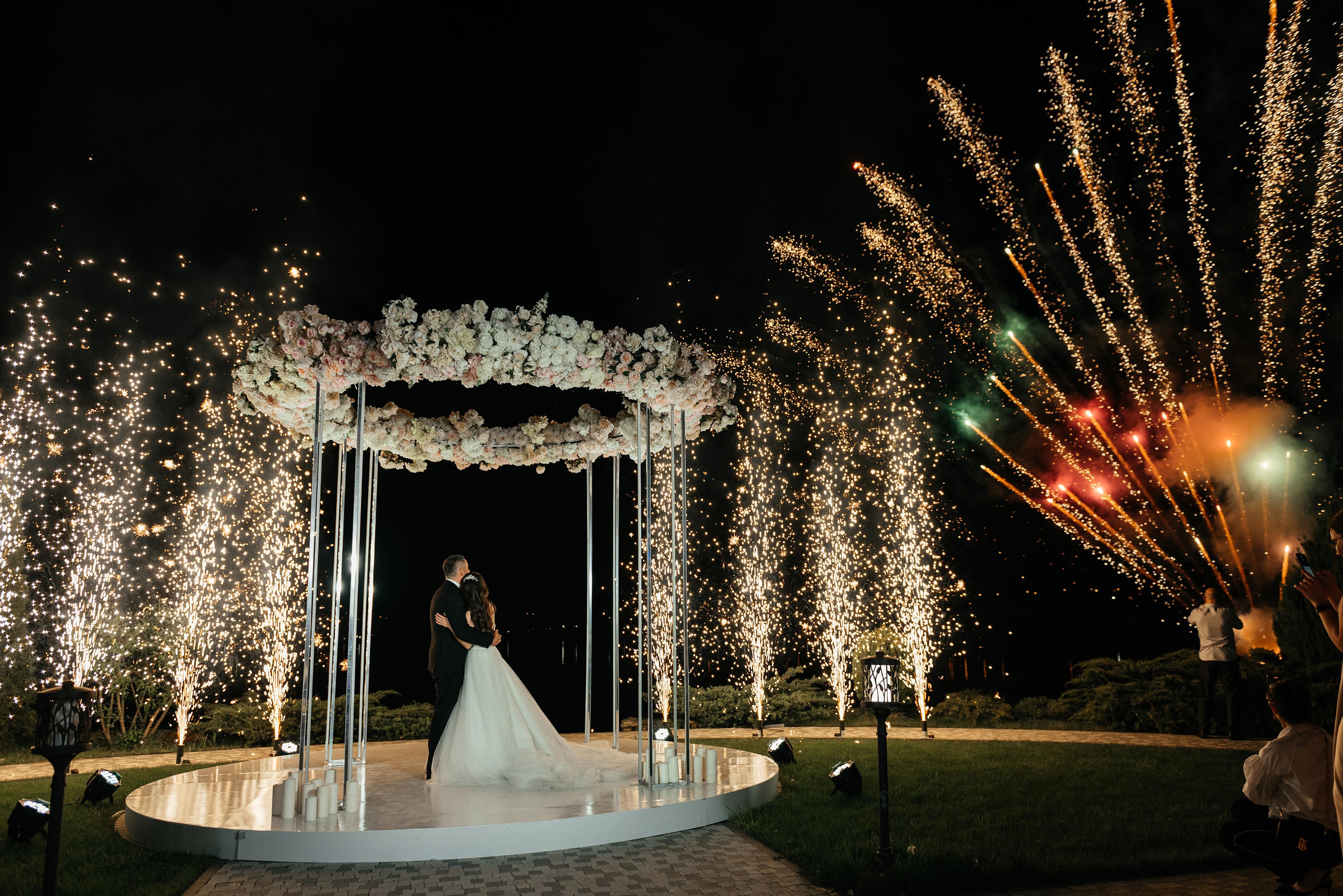 Wedding and family photographer in Dubai Vasilii Albul