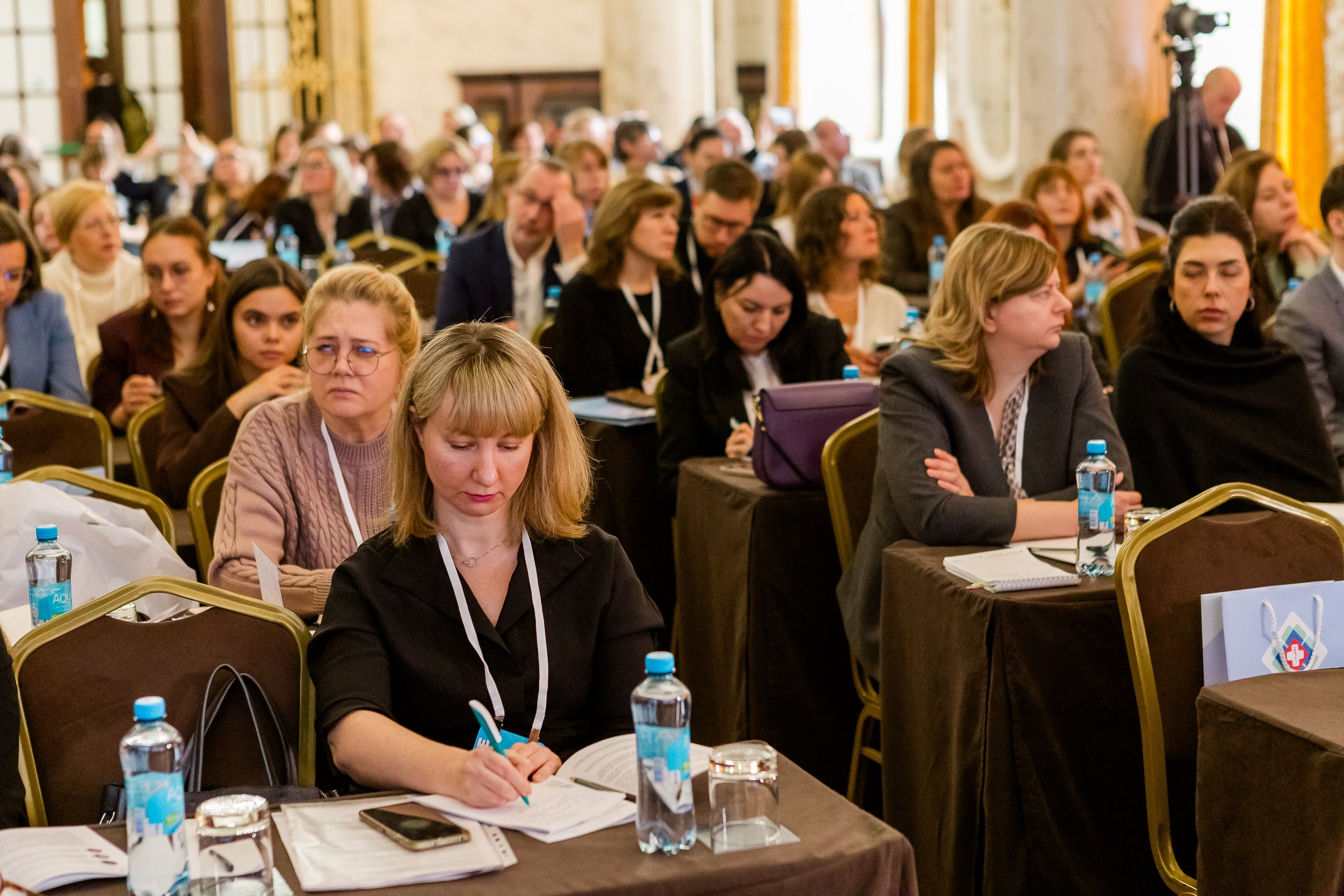 Деловые репортажи. VICTOR SAPOZHNIKOV