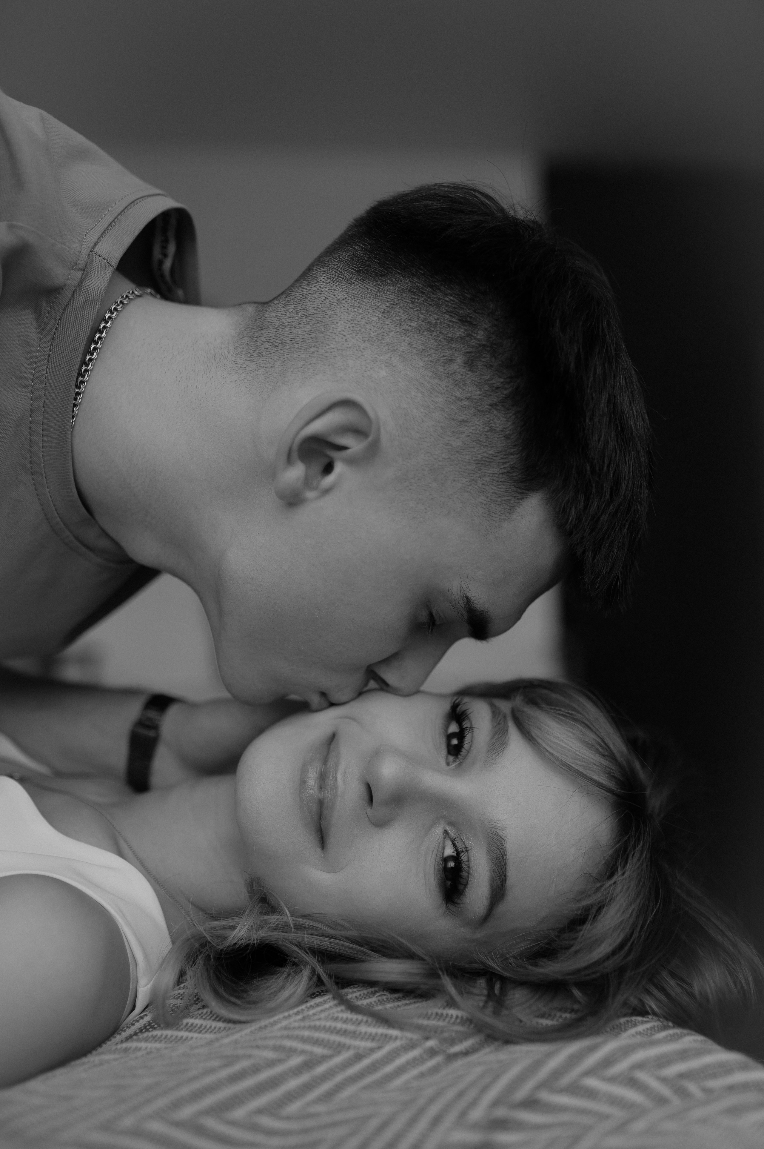 Love is…. Твой личный проводник к красивым фотографиям в Старом Осколе