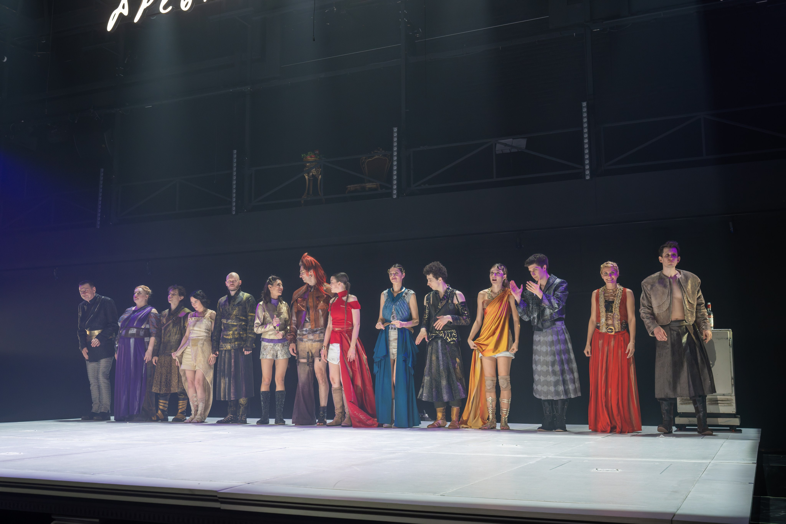 Театр Шалом: Лисистрата. Сайт фотографа Сергея Абрамова