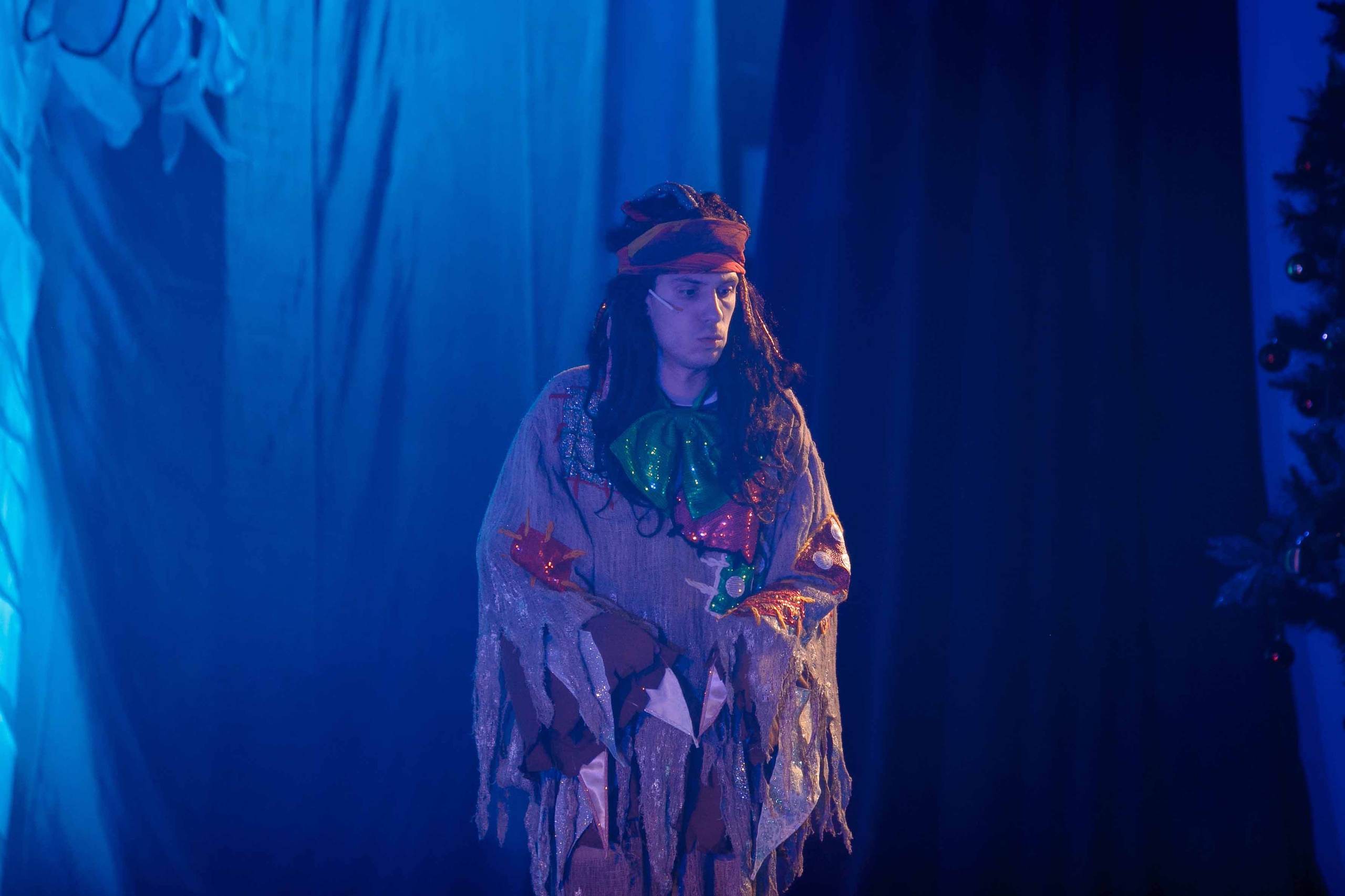 Елка в «Казармах» ТЮЗ. Ваш репортажный фотограф Артемий Антонов