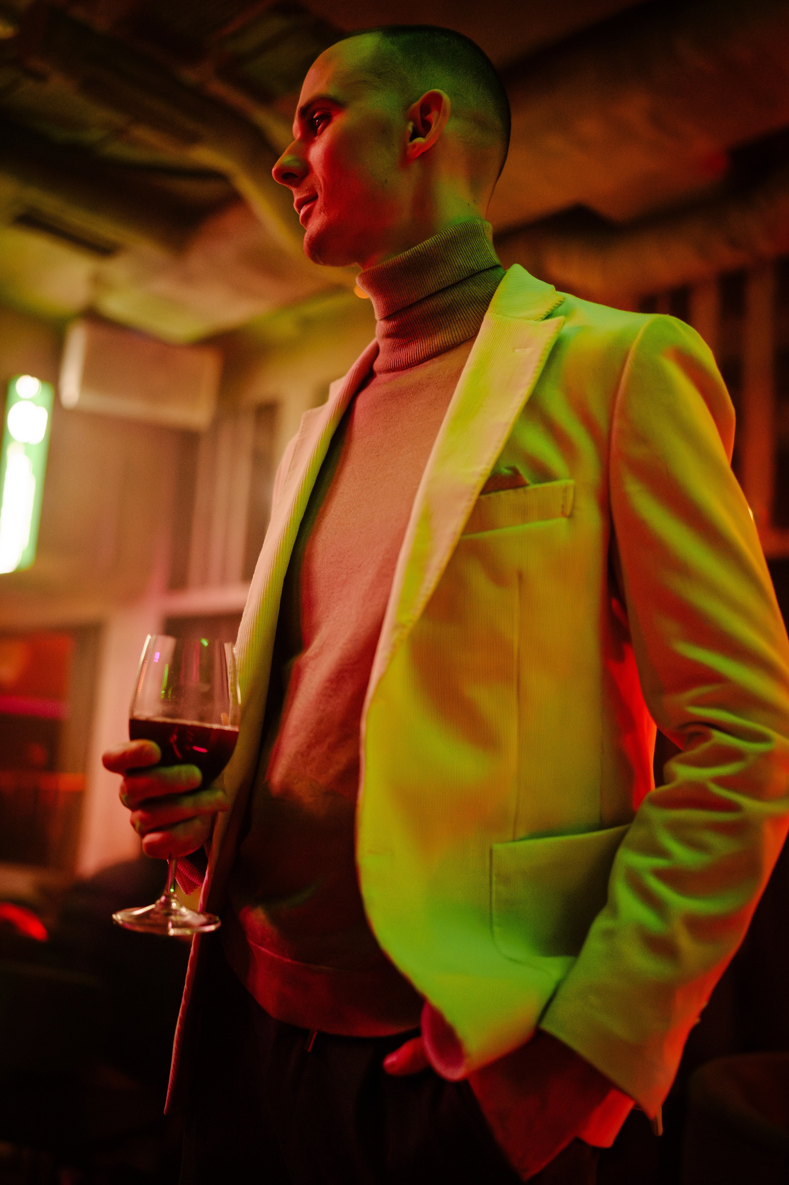 Вечеринка OSNOVATELI.LIVE репортажный фотограф Саша Дружинина. Репортажный фотограф в Москве Саша Дружинина