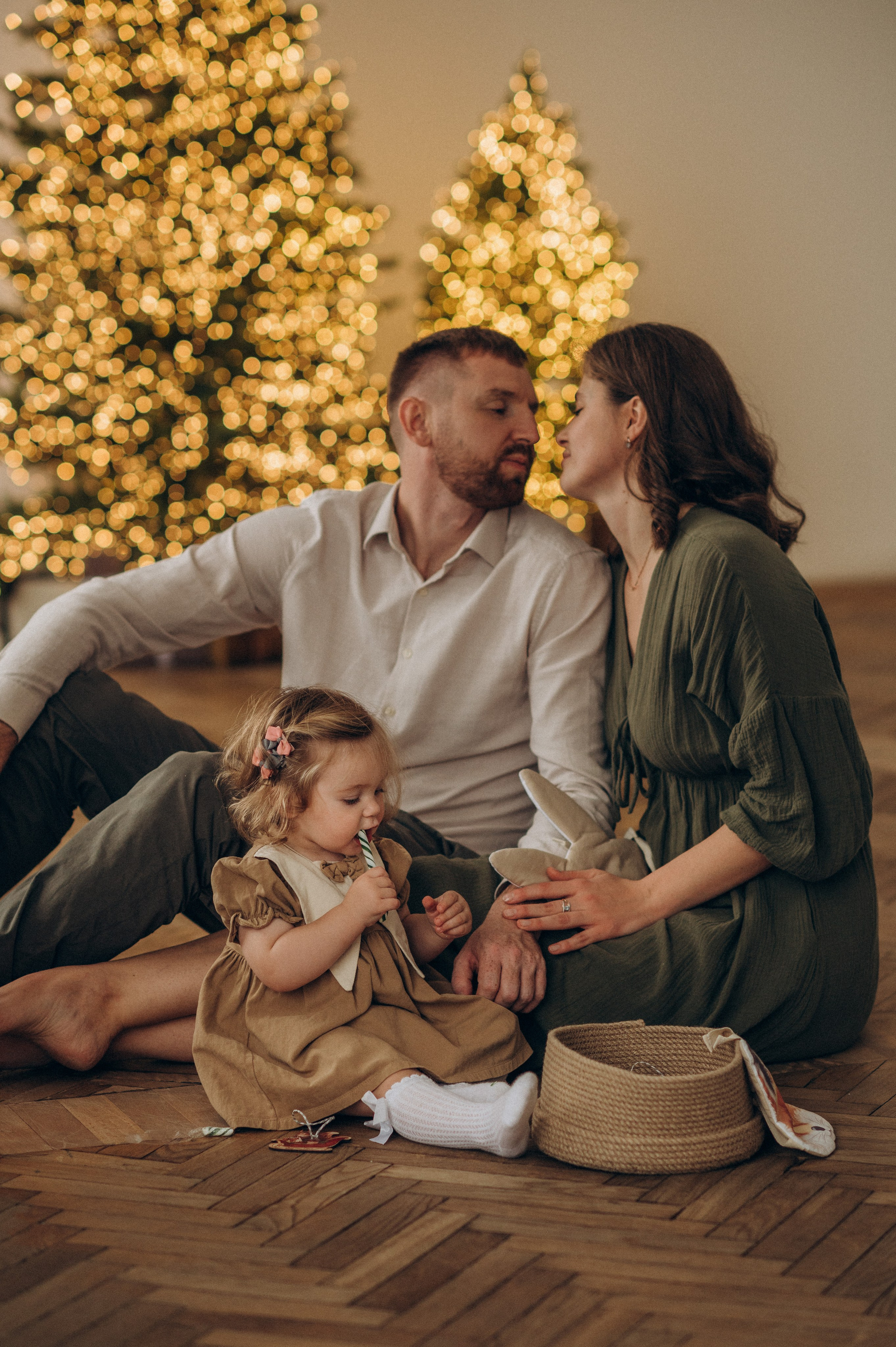Семейная новогодняя фотосессия в студии. Семейный фотограф в Домодедово и Москве Елена Пичугина