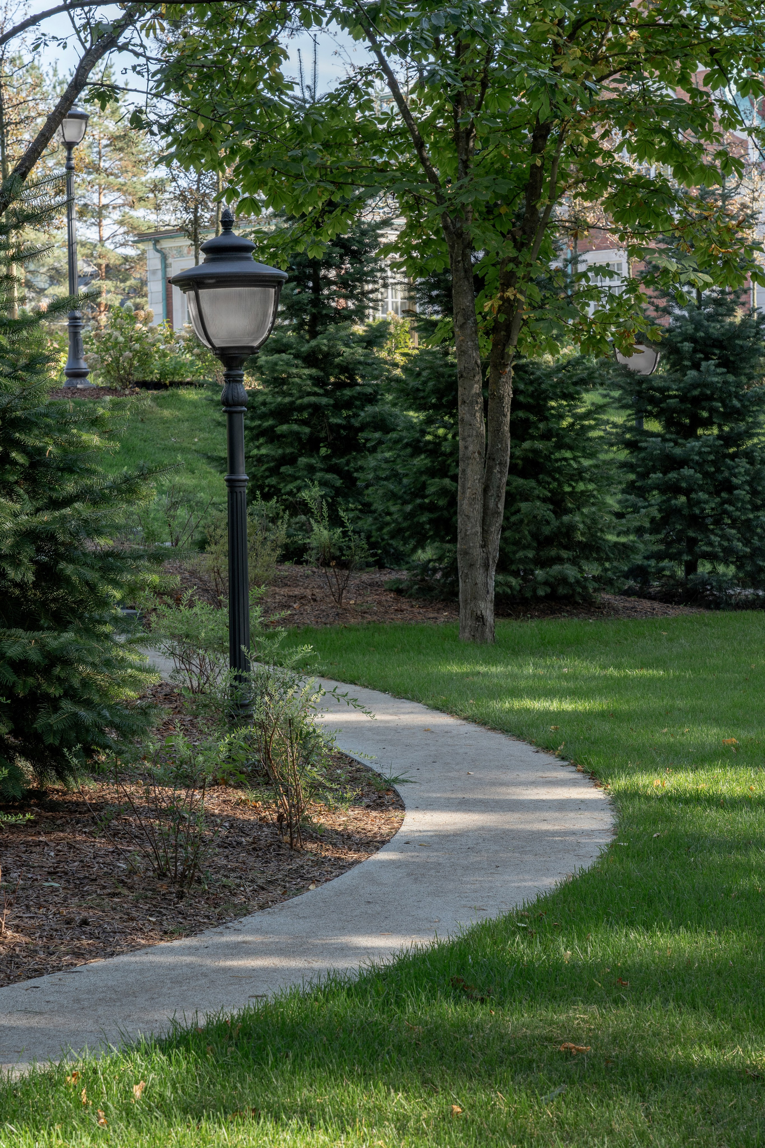 Scenic garden in the Moscow region. Артамонов Александр | Архитектурный и ландшафтный фотограф