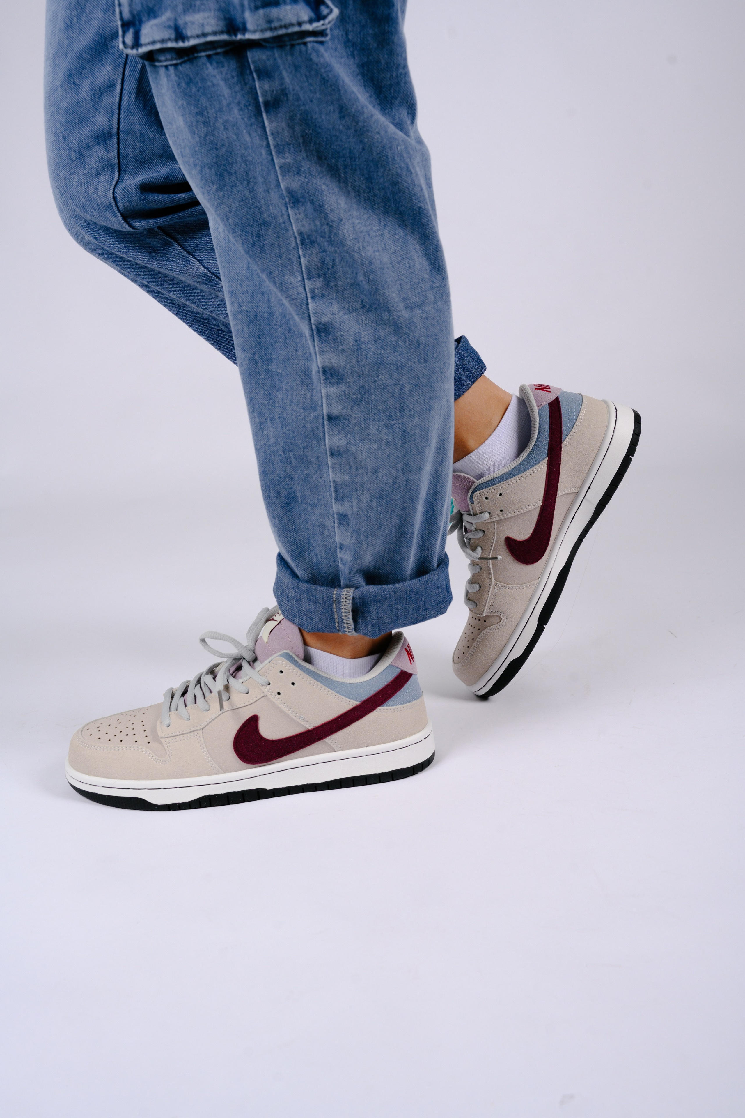 Кроссовки для wb. Фотограф в Красноярске