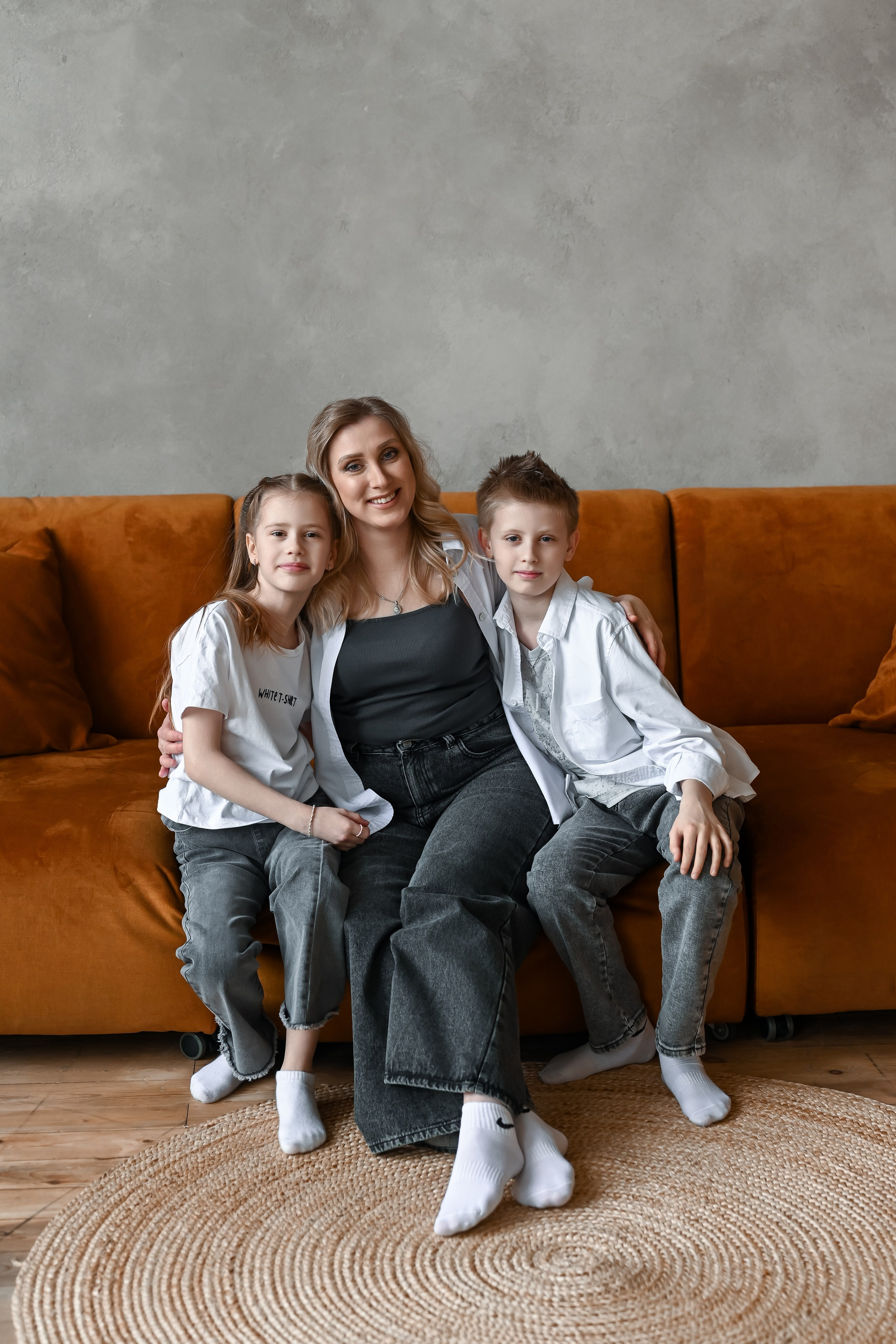 Фотостудия. Полина Бамбиза фотограф фотосессии Красноярск фотокниги портрет