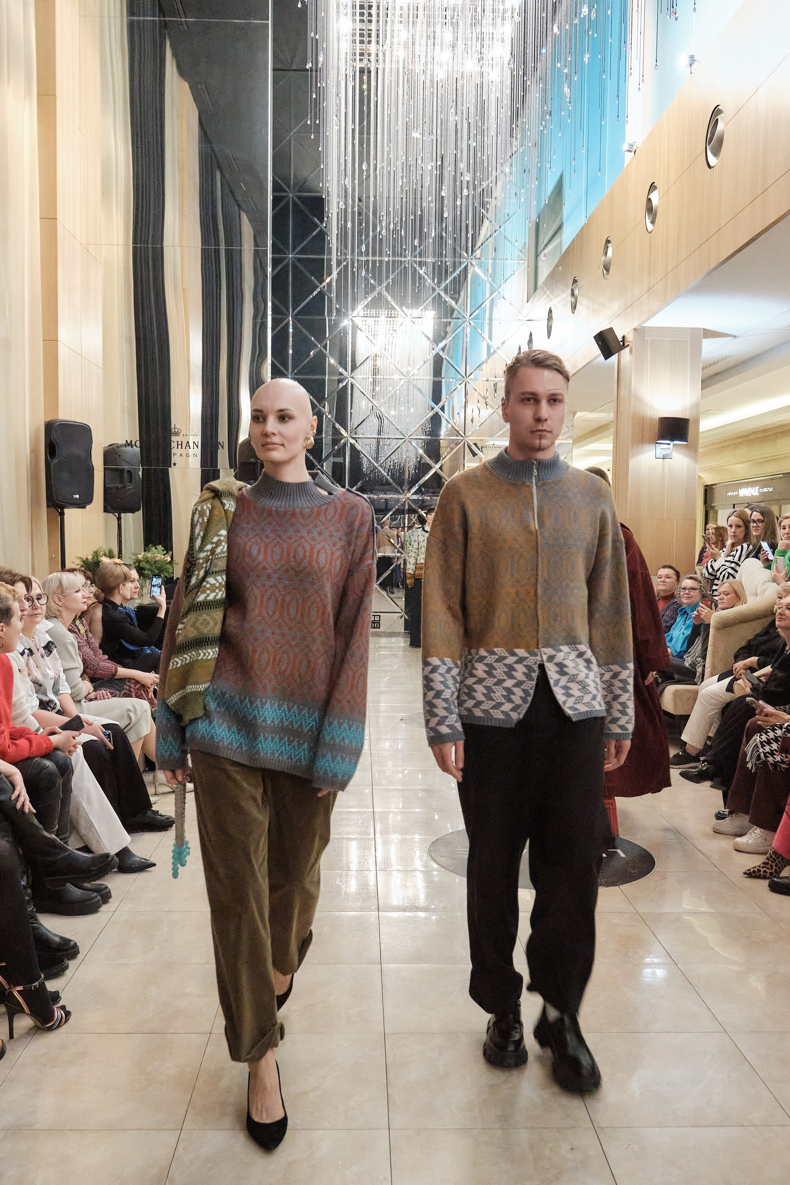 Показ коллекции (Мария Варламова). Свадебный фотограф в Екатеринбурге Соседков Евгений