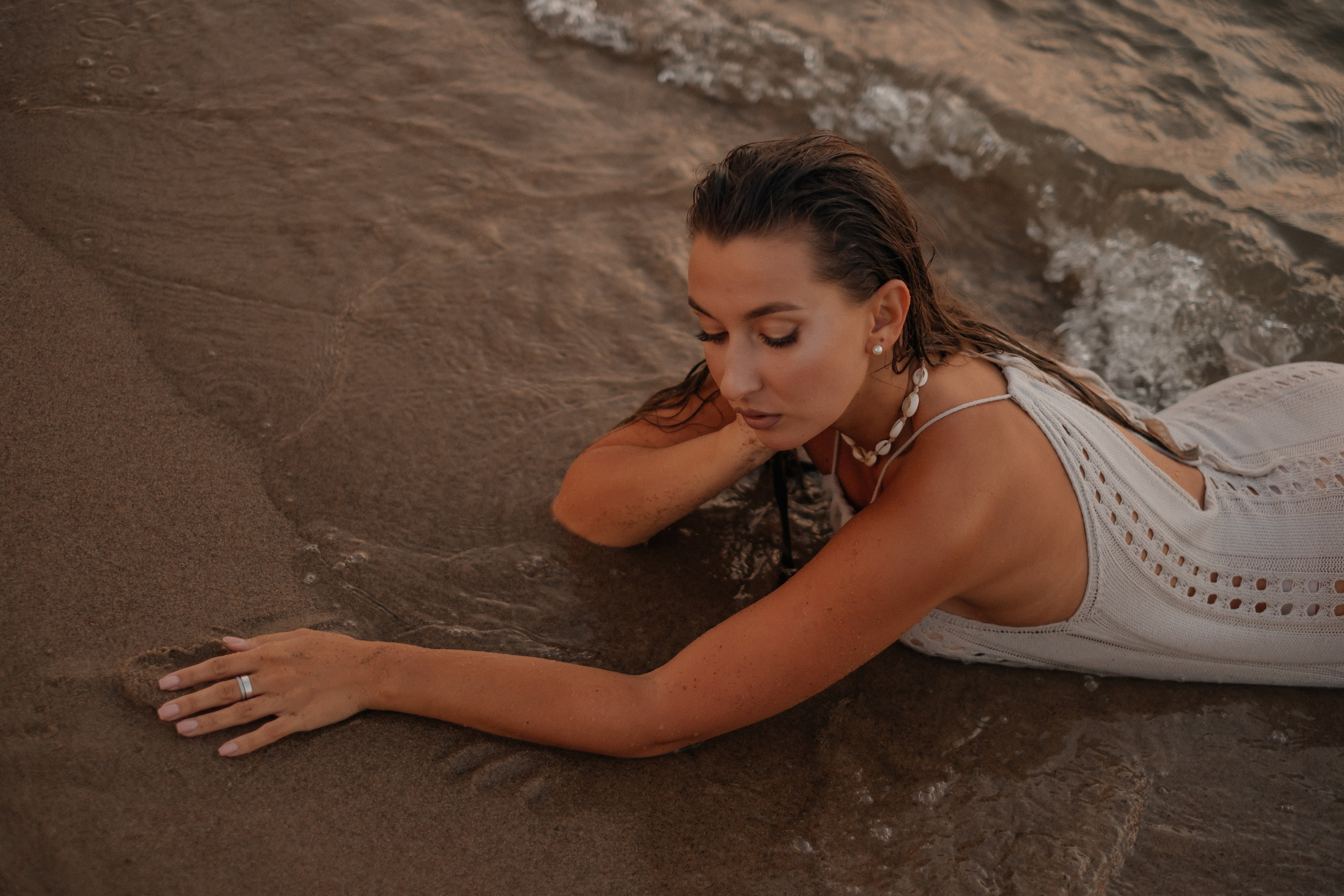 Рита на берегу. Фотограф в Новосибирске Диана Ильиных