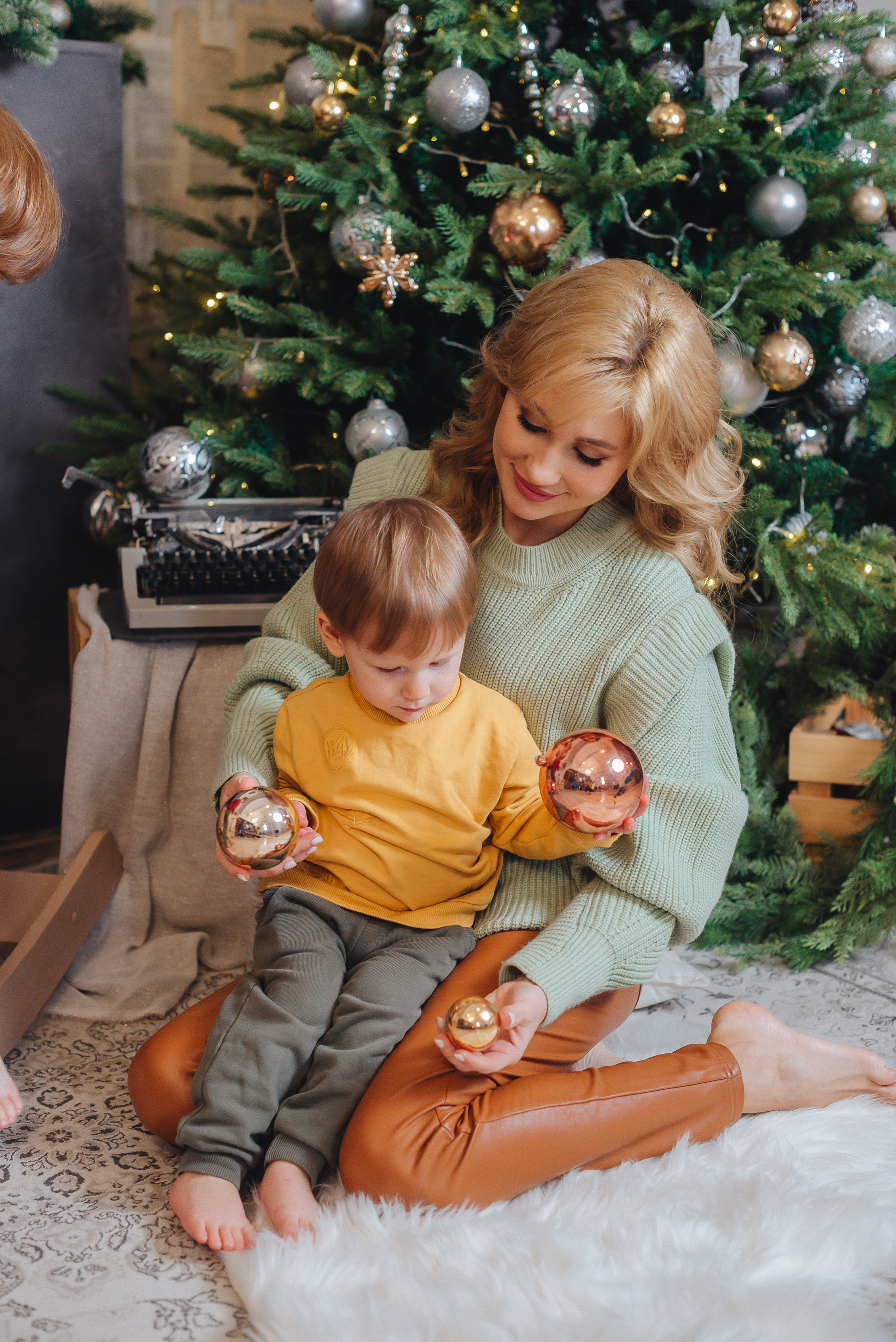 НОВОГОДНИЕ ФОТОСЕССИИ В СТУДИИ. Фотограф Прага | Photographer Prague| Фотограф в Праге Яра Куркус