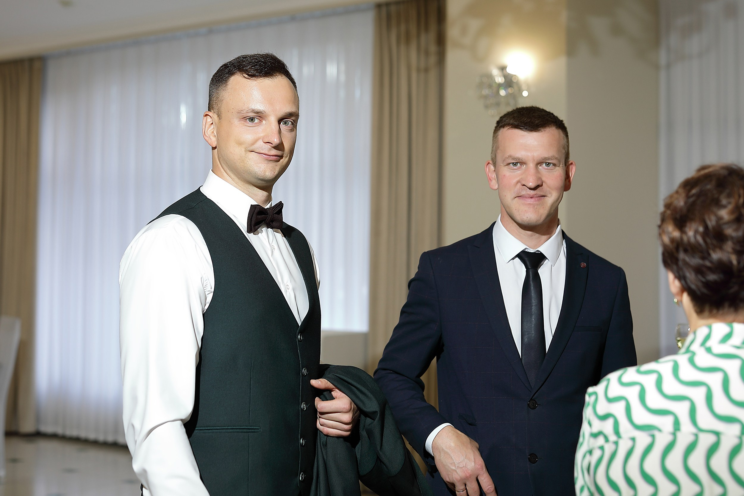 Владимир и Виктория. Свадебный и семейный фотограф и видеограф в Екатеринбурге Полянские Тимур и Анастасия