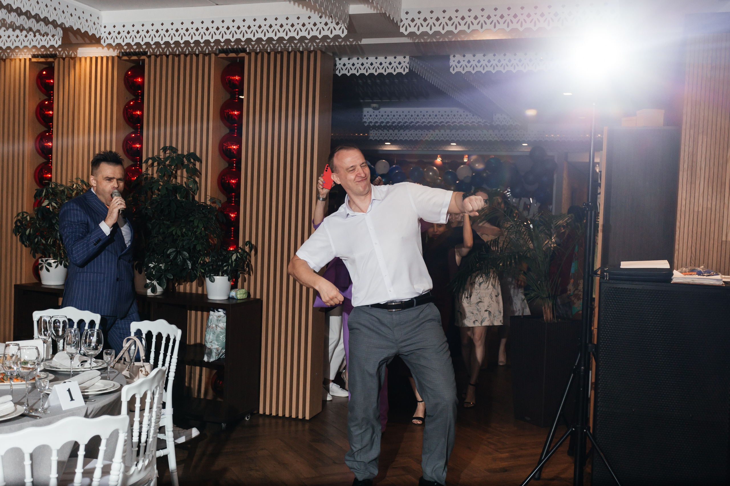 Выпускной 11 «А». Школа № 42. Свадебный фотограф в Краснодаре Николай Крауз