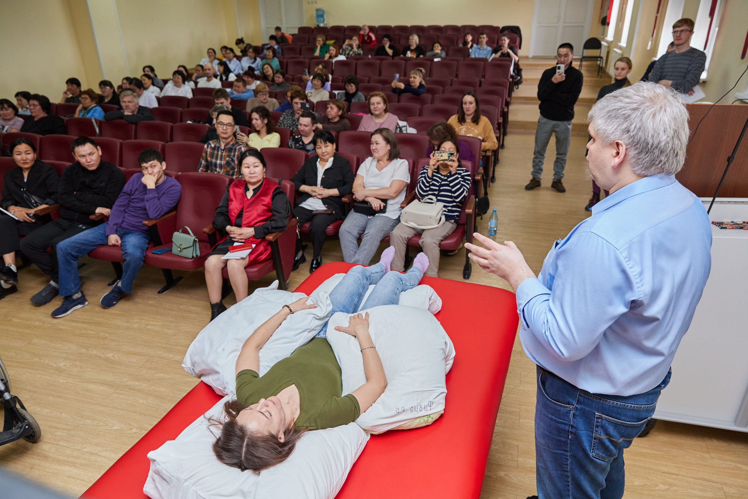 Врачебная конференция. Контент-фотограф в Абакане Наталья Нагибина