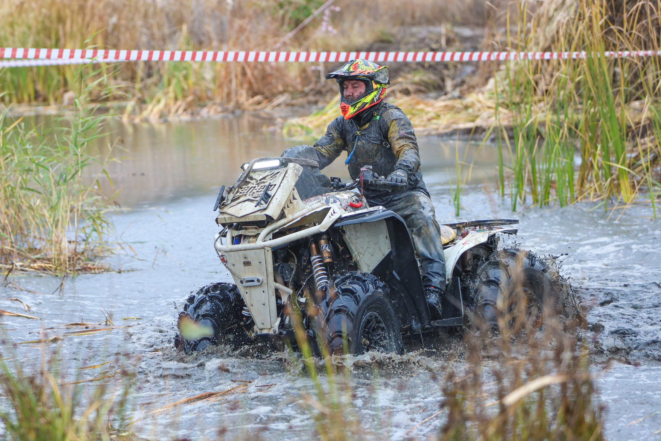 Гонки на квадроциклах Грязевое кольцо. Спортивный фотограф в Самаре