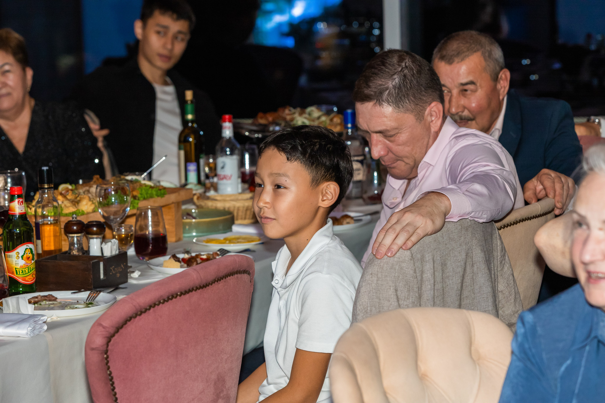 Банкет Иван и Даниэла. Репортажный фотограф Анапа