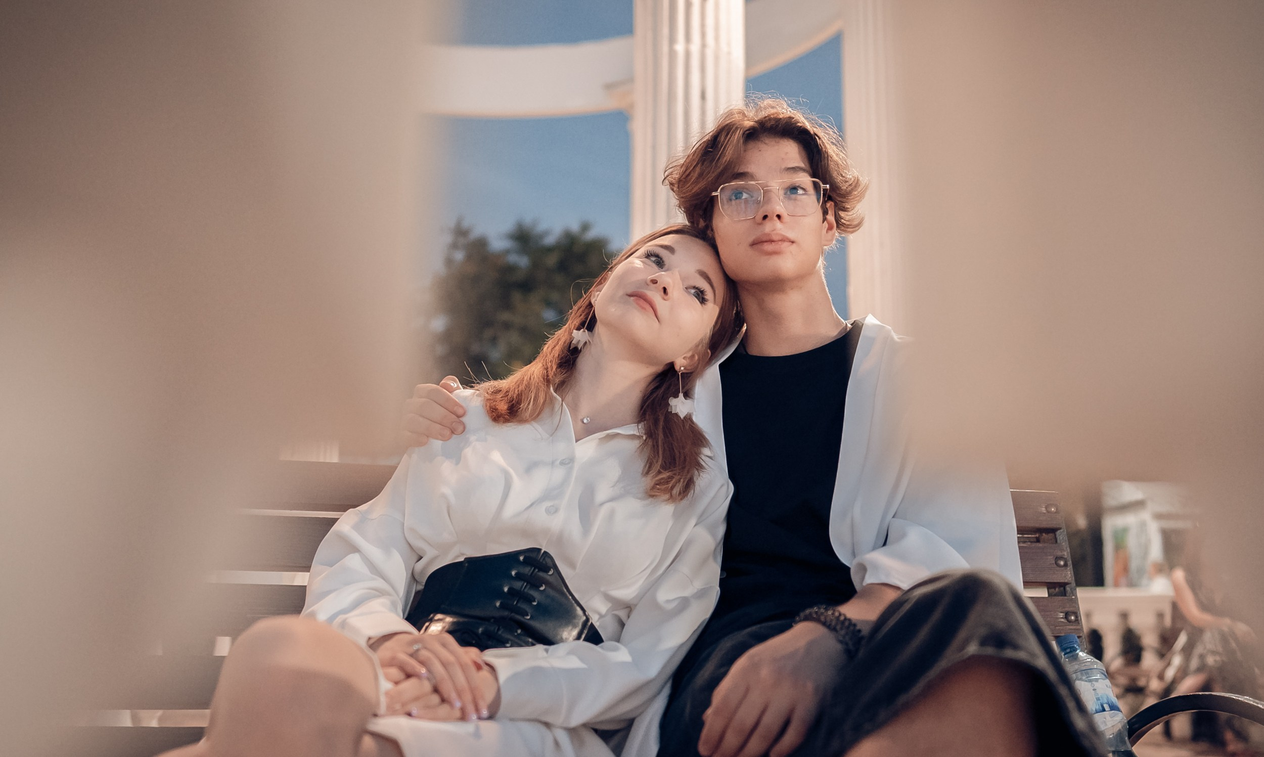 Романтическая фотоистория на закате пляжа Аквамарин. Церковный фотограф Севастополь