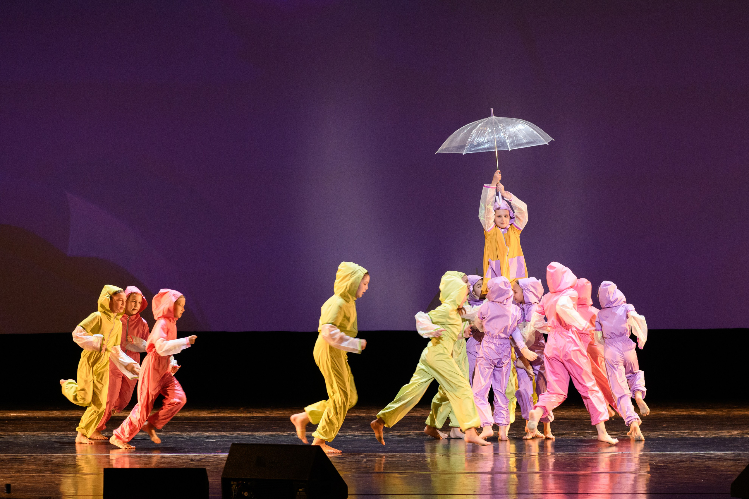 23 апреля, часть 2, БКЗ Октябрьский, г. Санкт-Петербург. Золотое яблочко