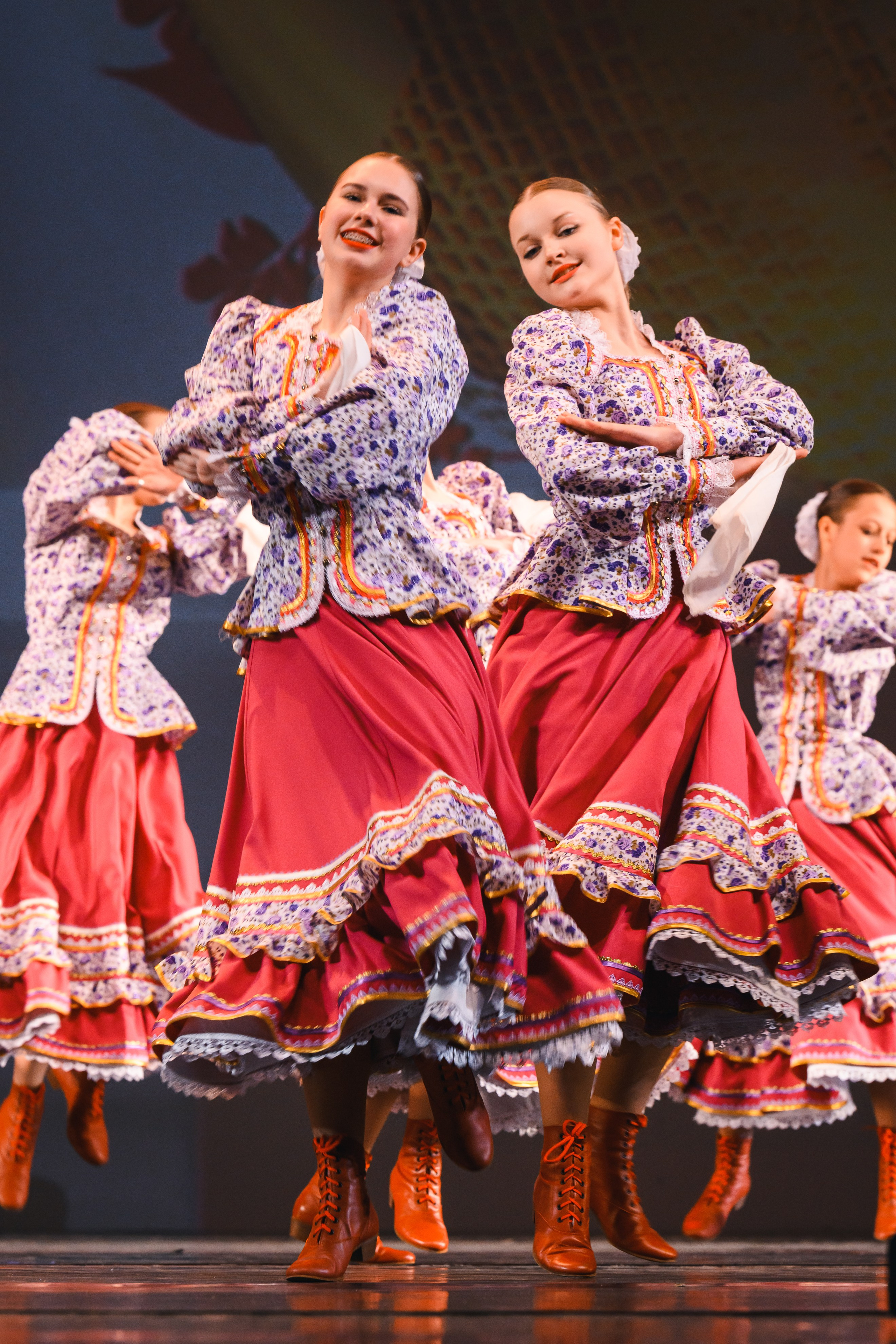 23 апреля, часть 1, БКЗ Октябрьский, г. Санкт-Петербург. Золотое яблочко