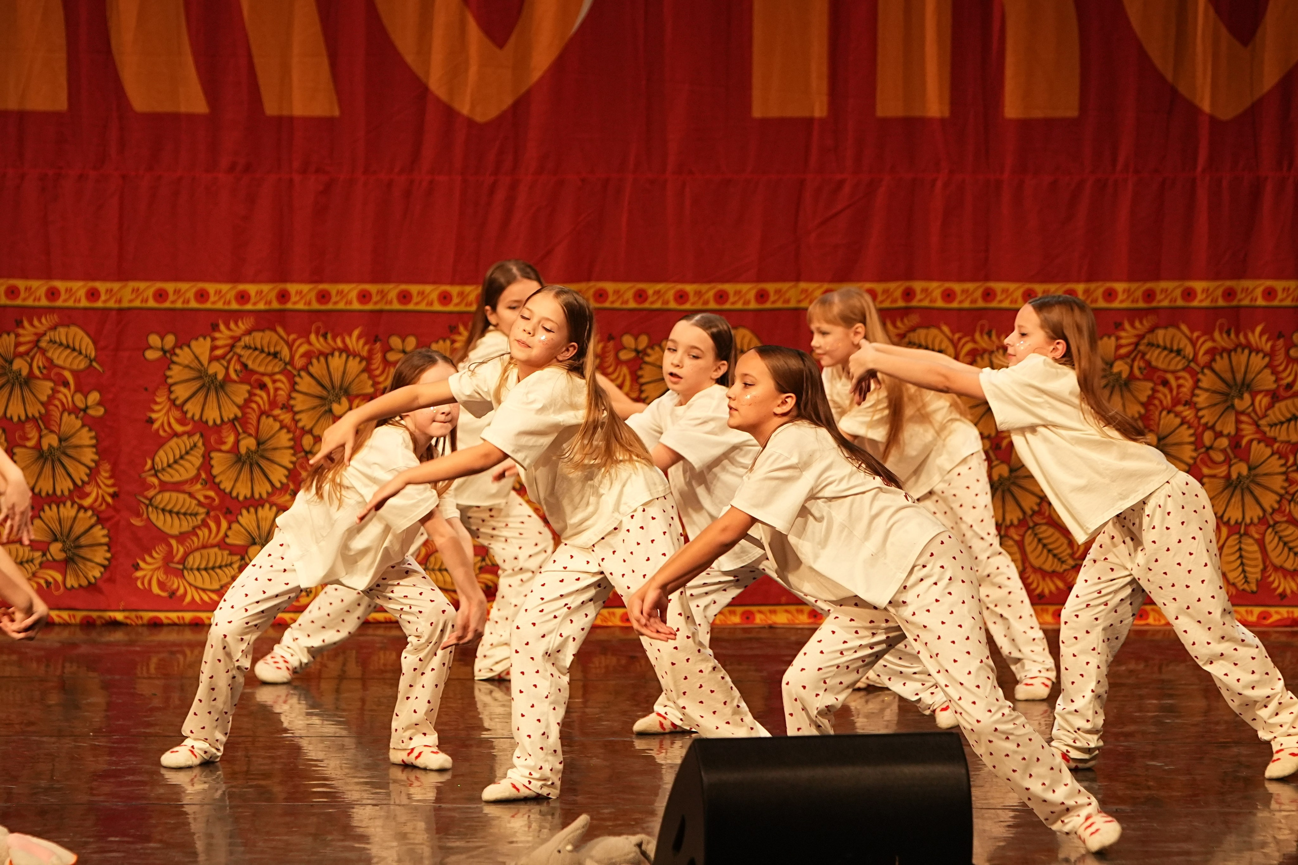 16 февраля, блок 1, г. Москва. Золотое яблочко